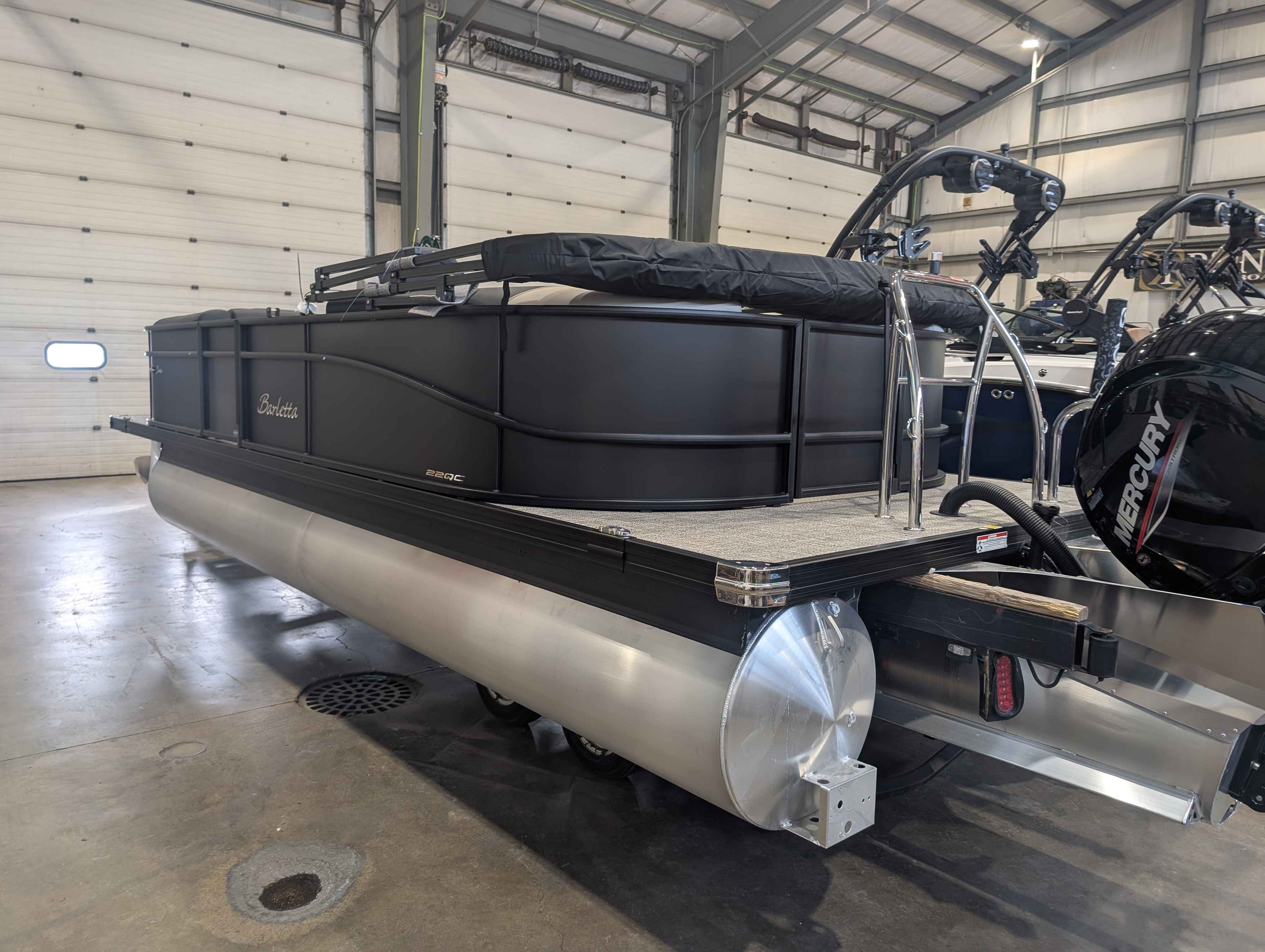 boat-carouselImage-image