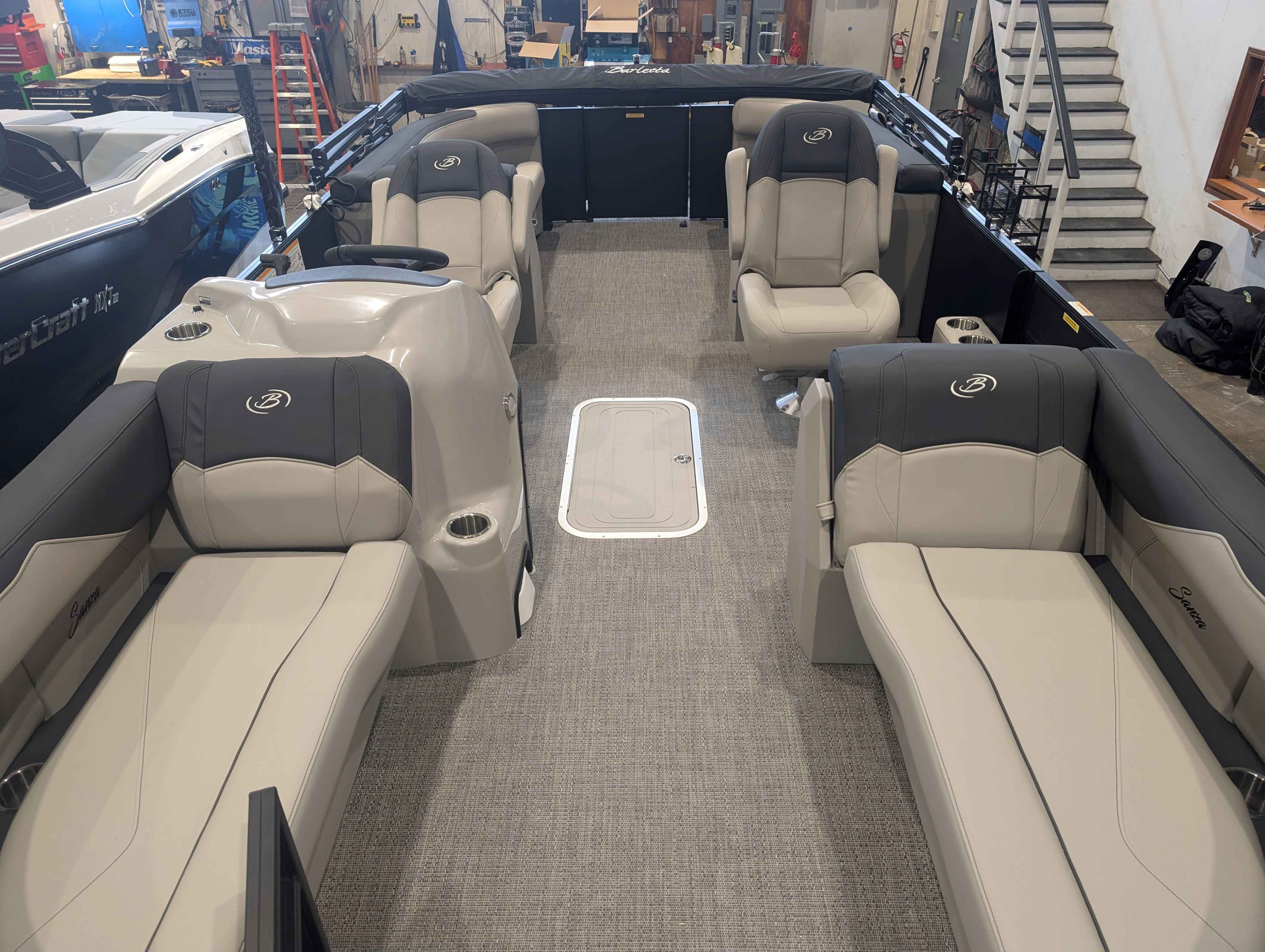 boat-carouselImage-image