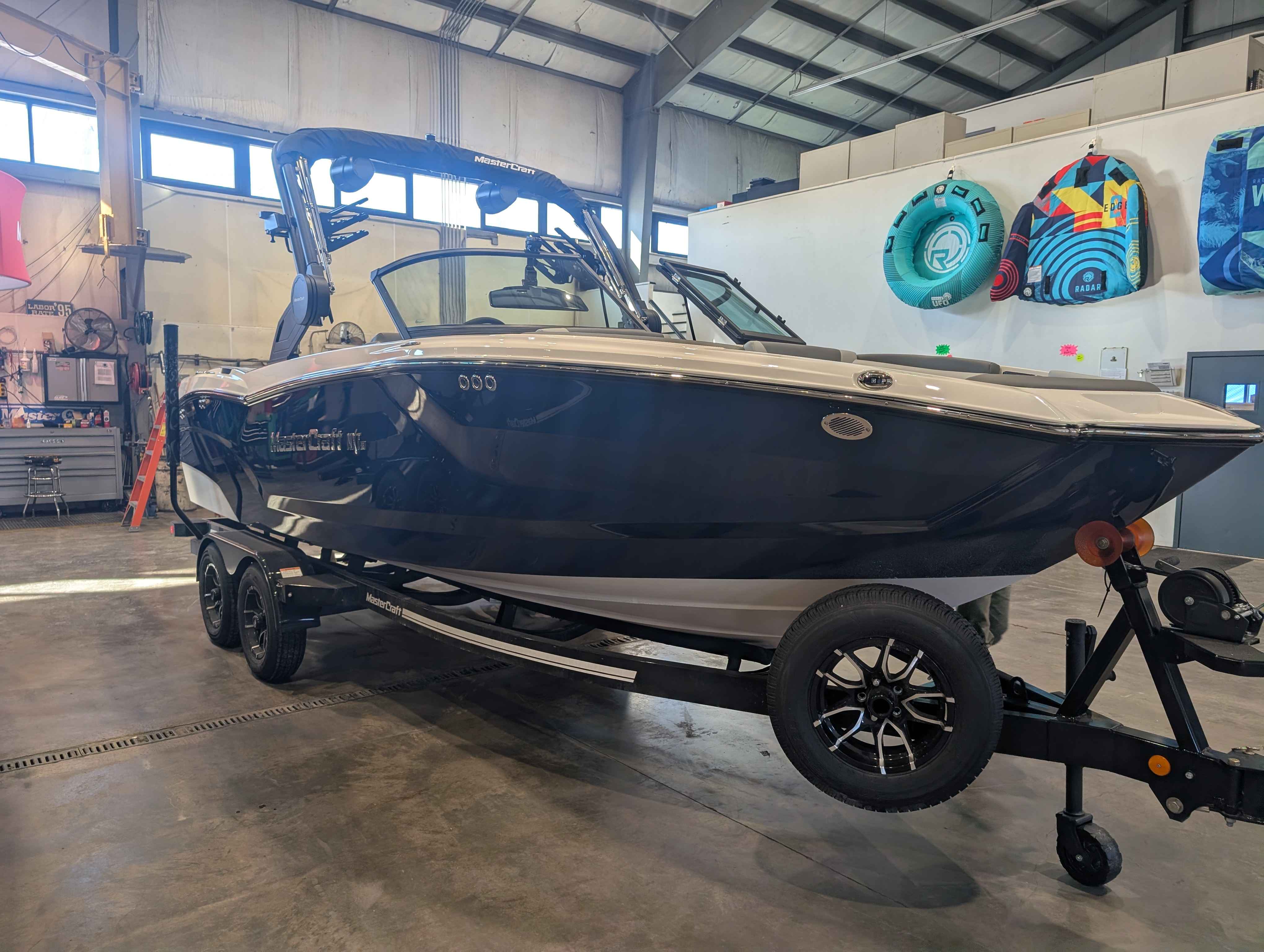 2026 Mastercraft NXT230