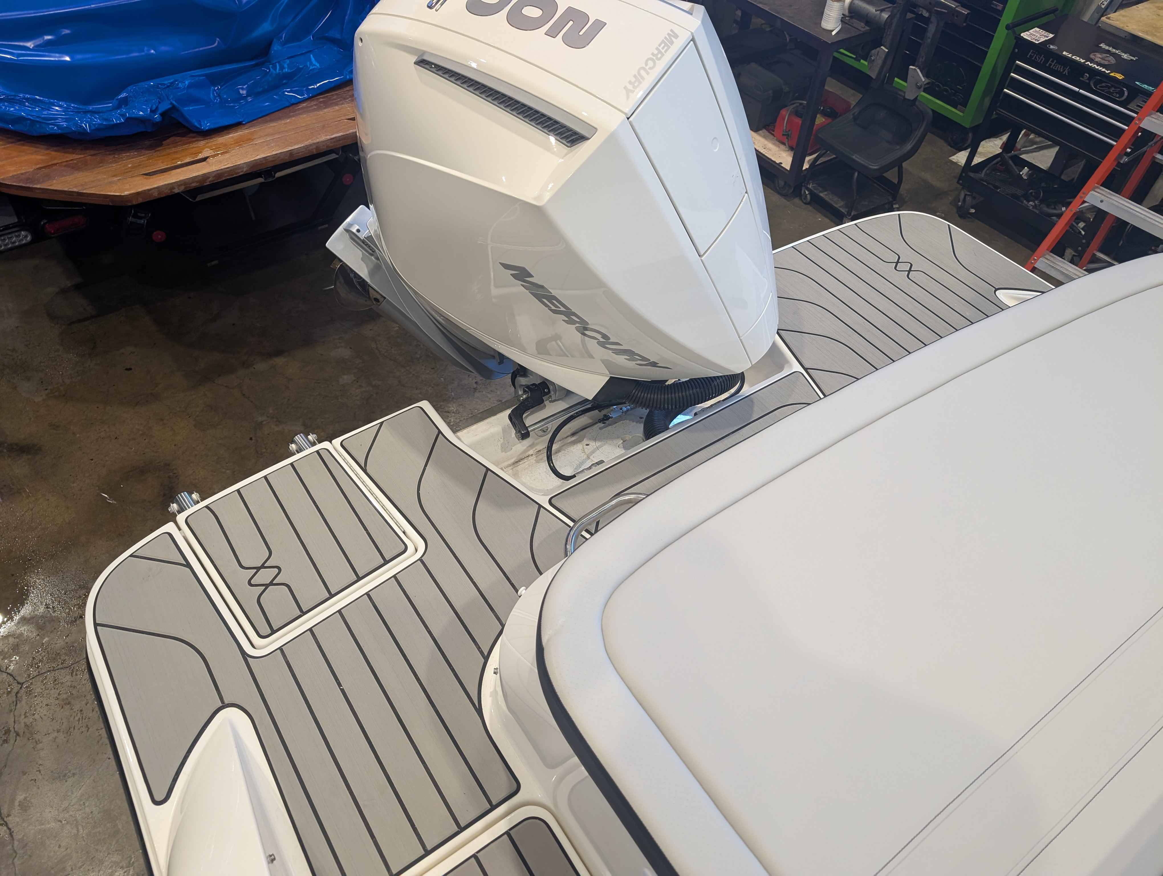 boat-carouselImage-image