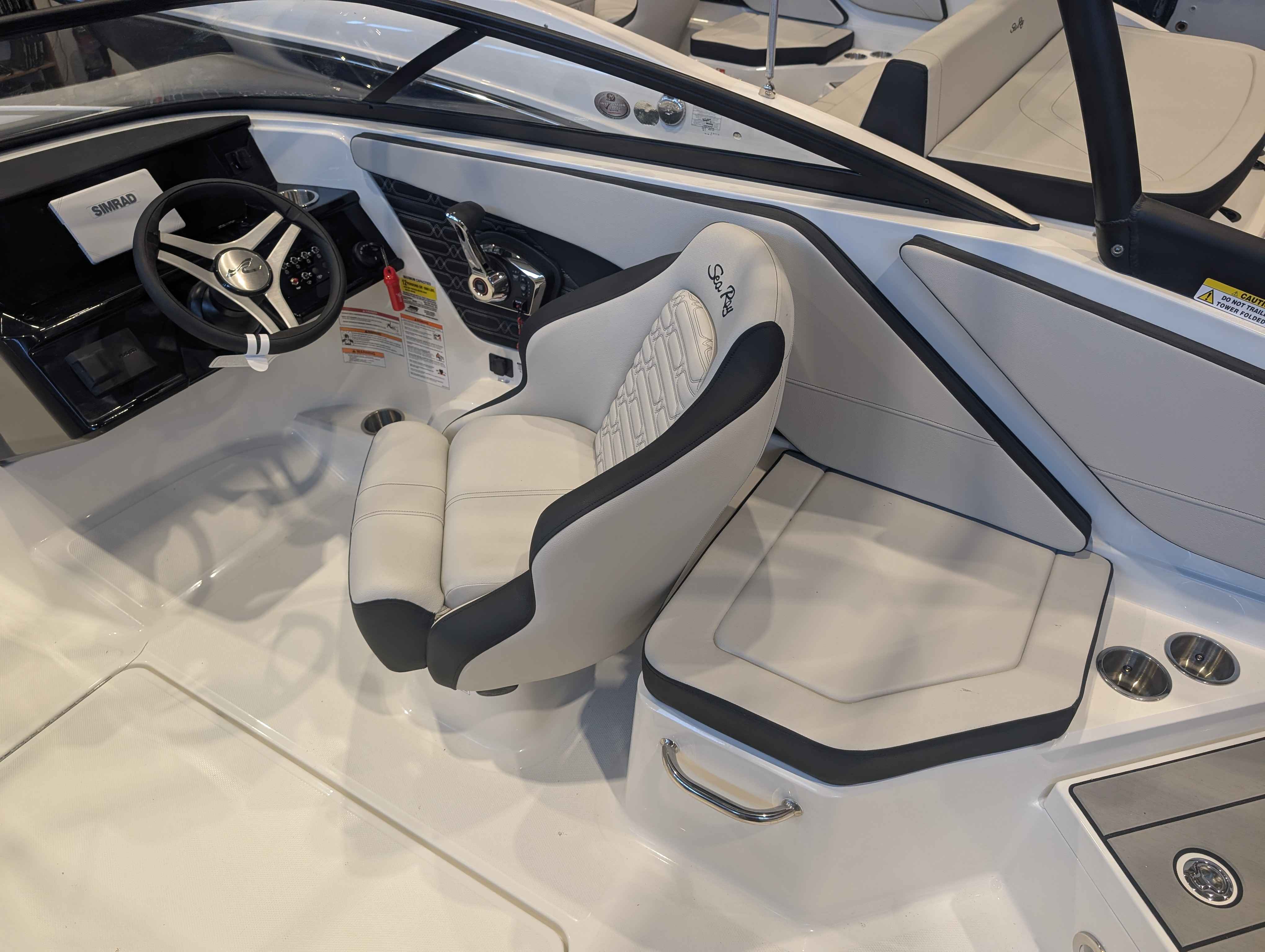 boat-carouselImage-image