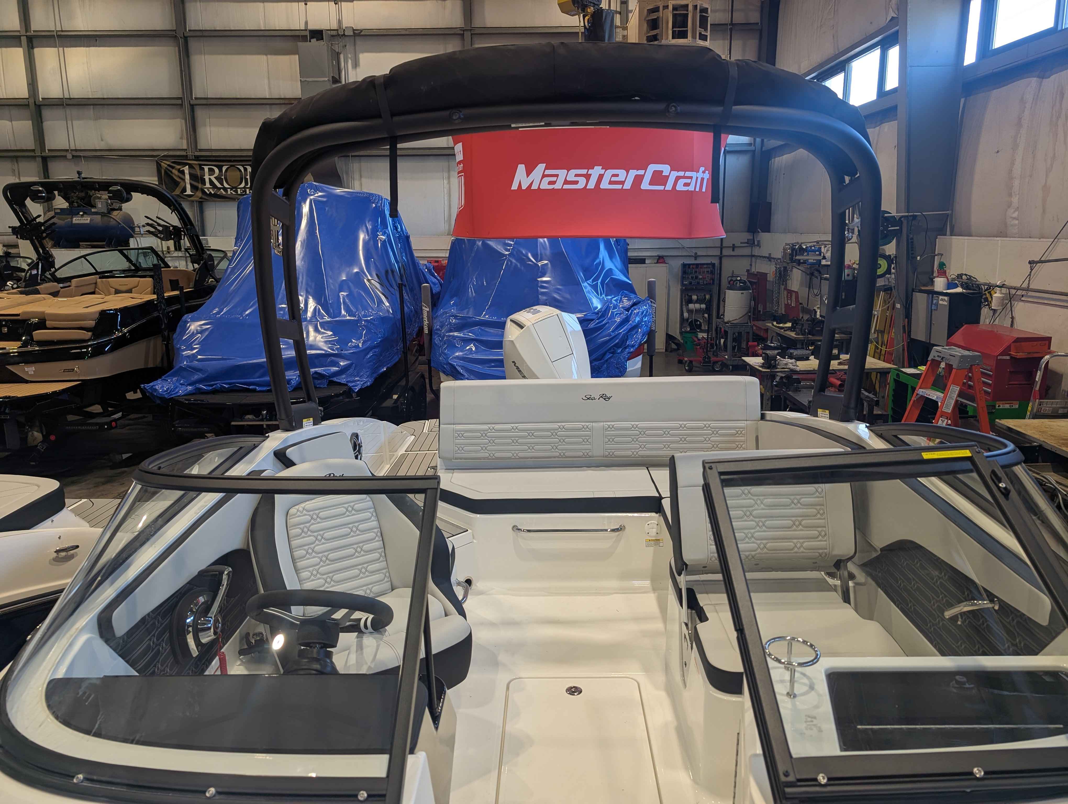 boat-carouselImage-image