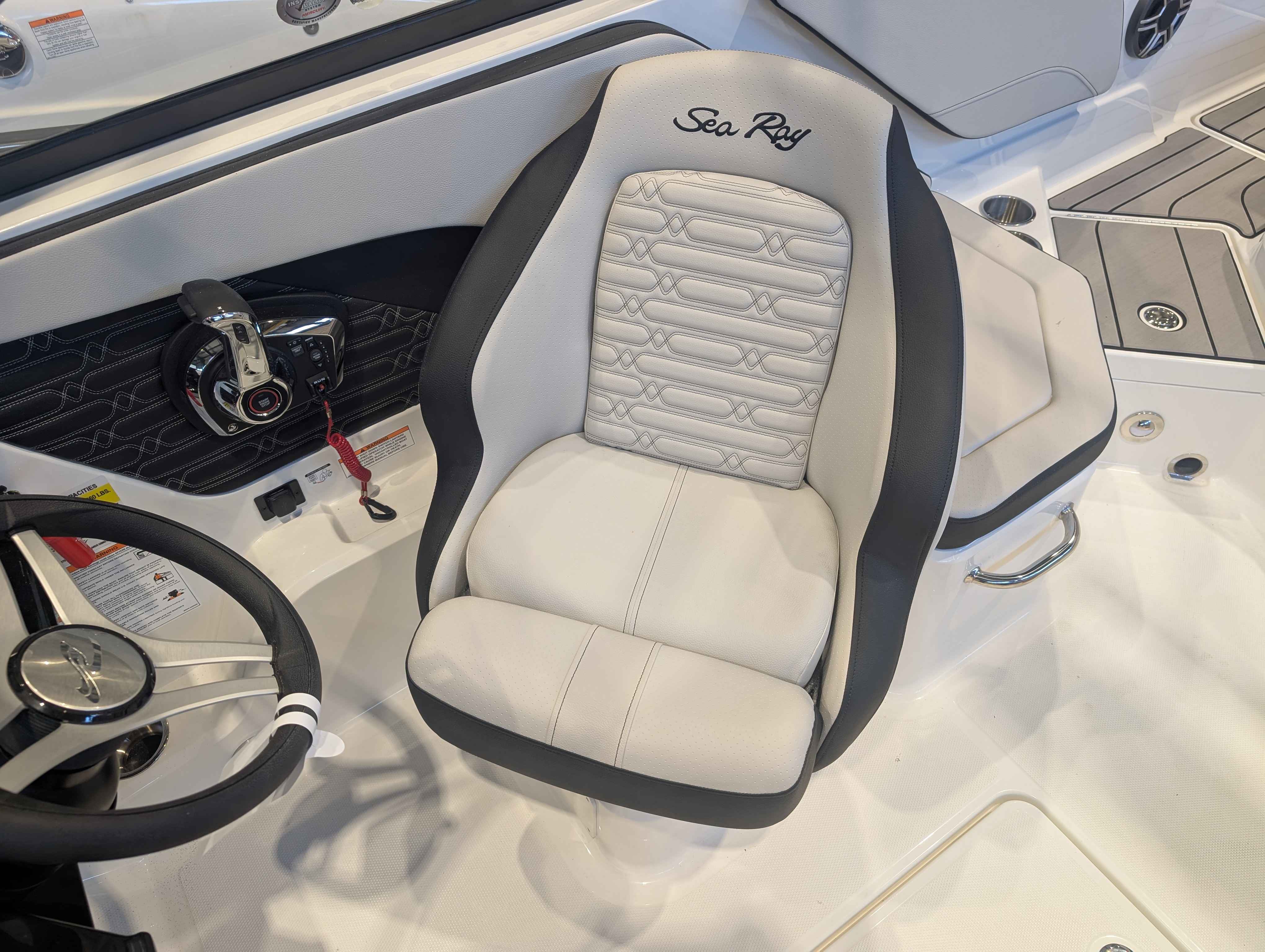 boat-carouselImage-image