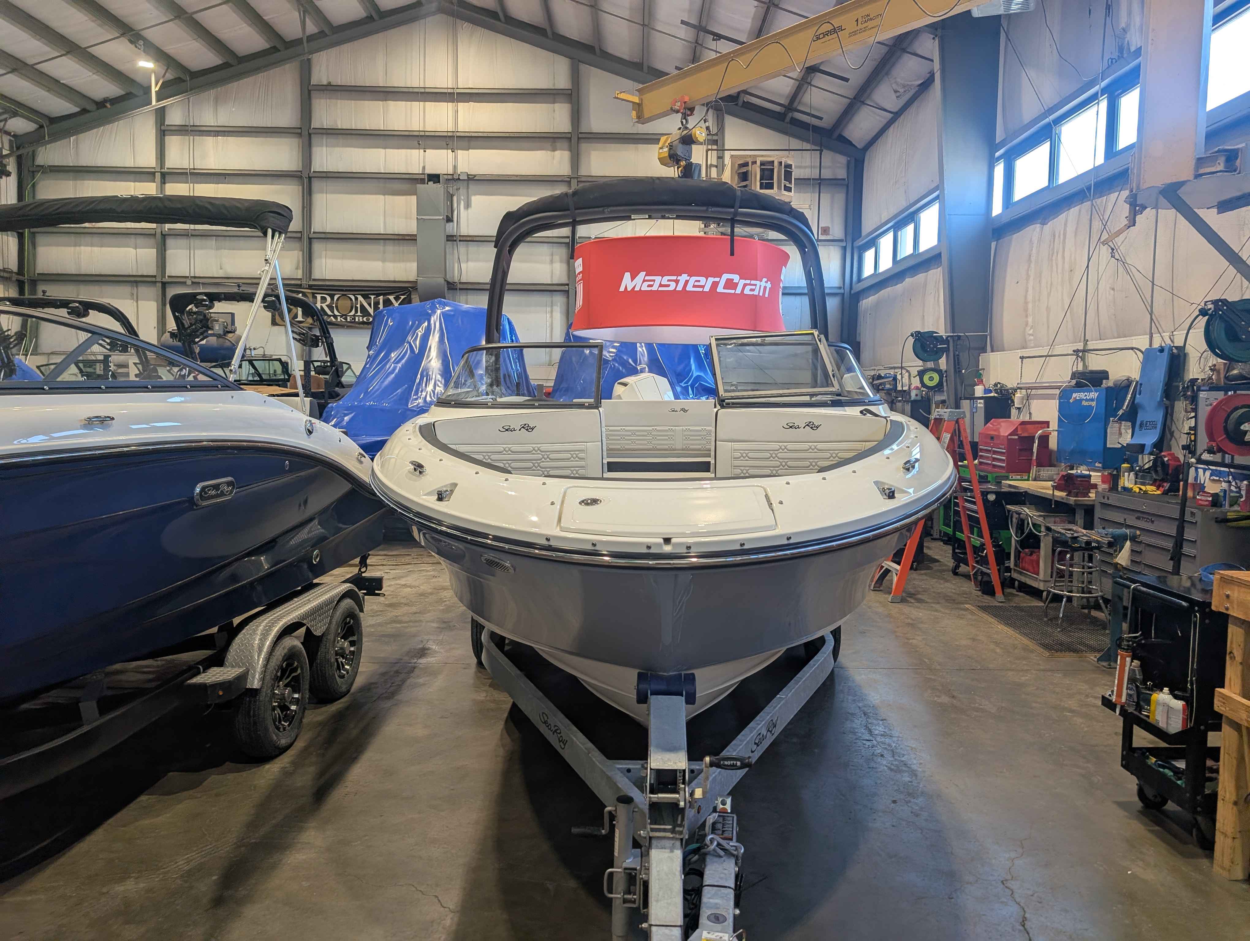 boat-carouselImage-image