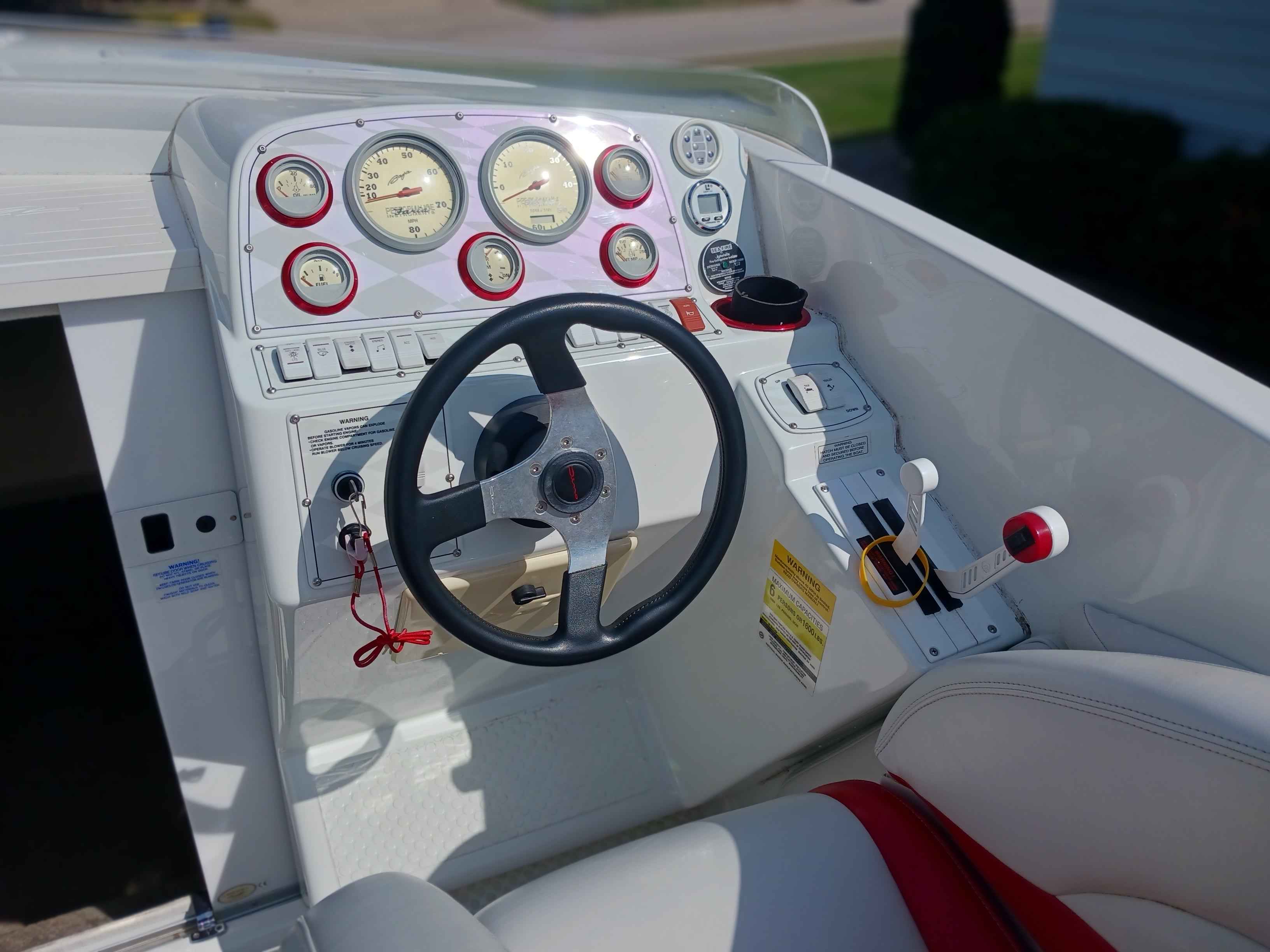 boat-carouselImage-image