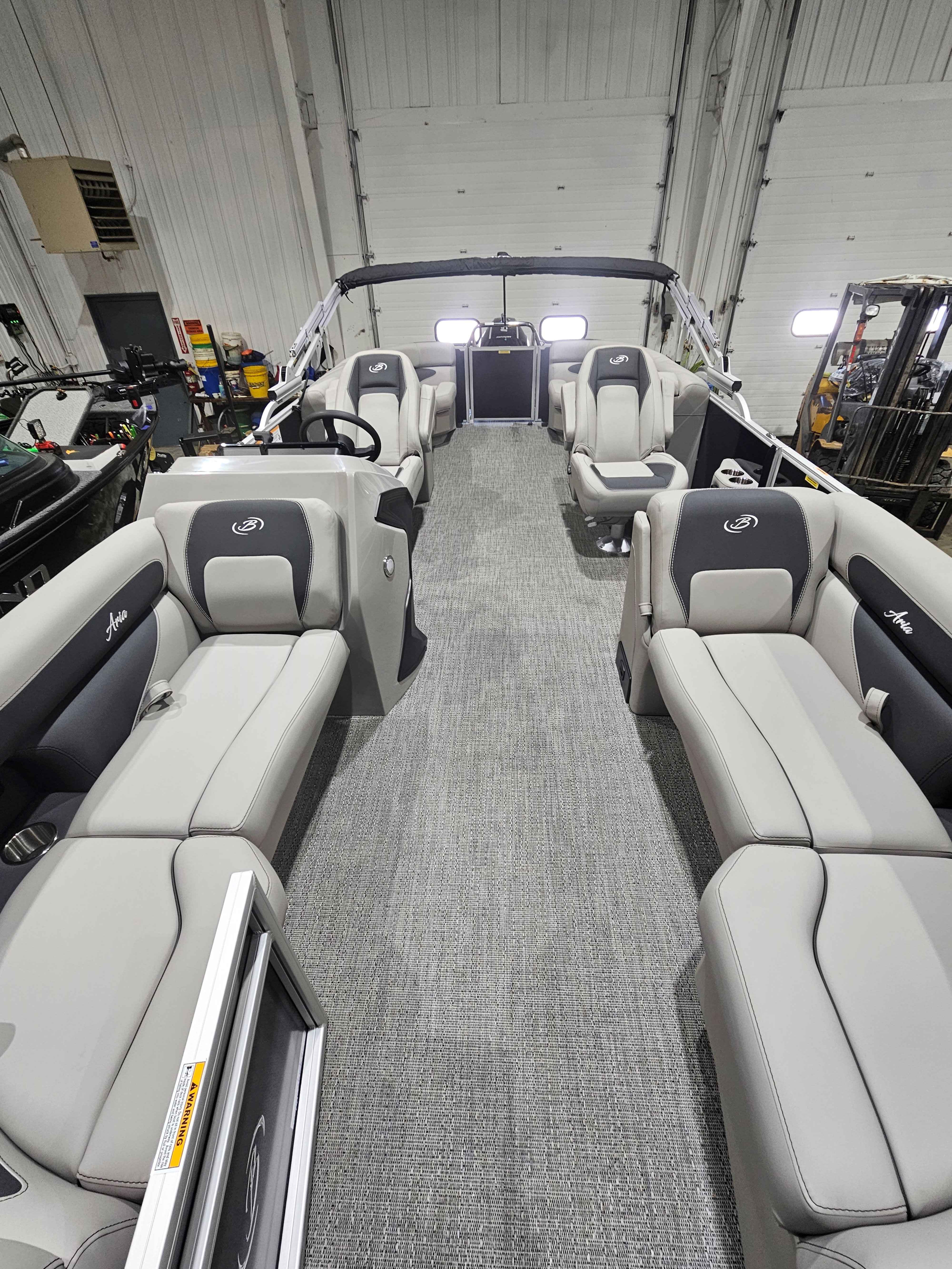 boat-carouselImage-image