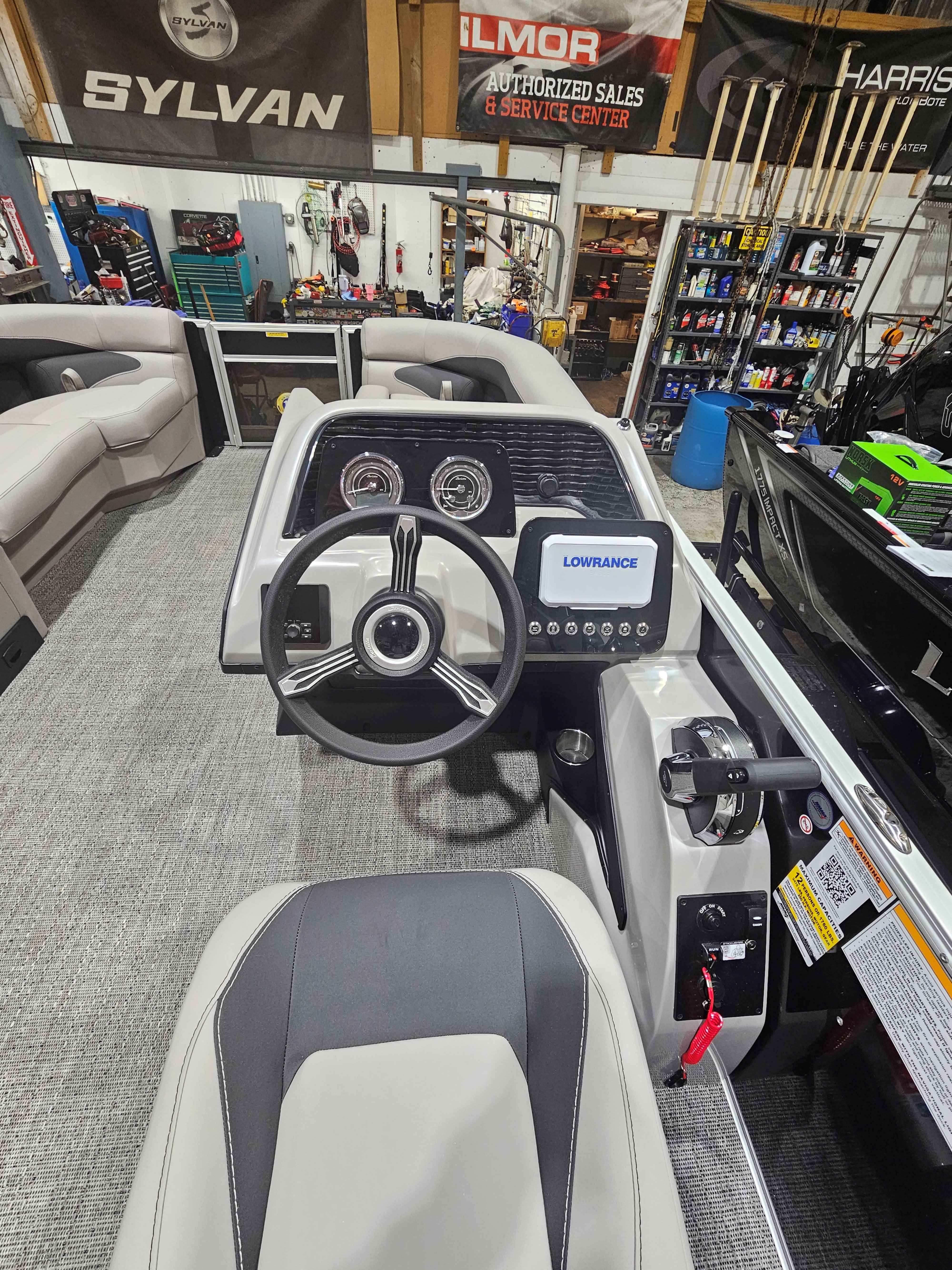 boat-carouselImage-image