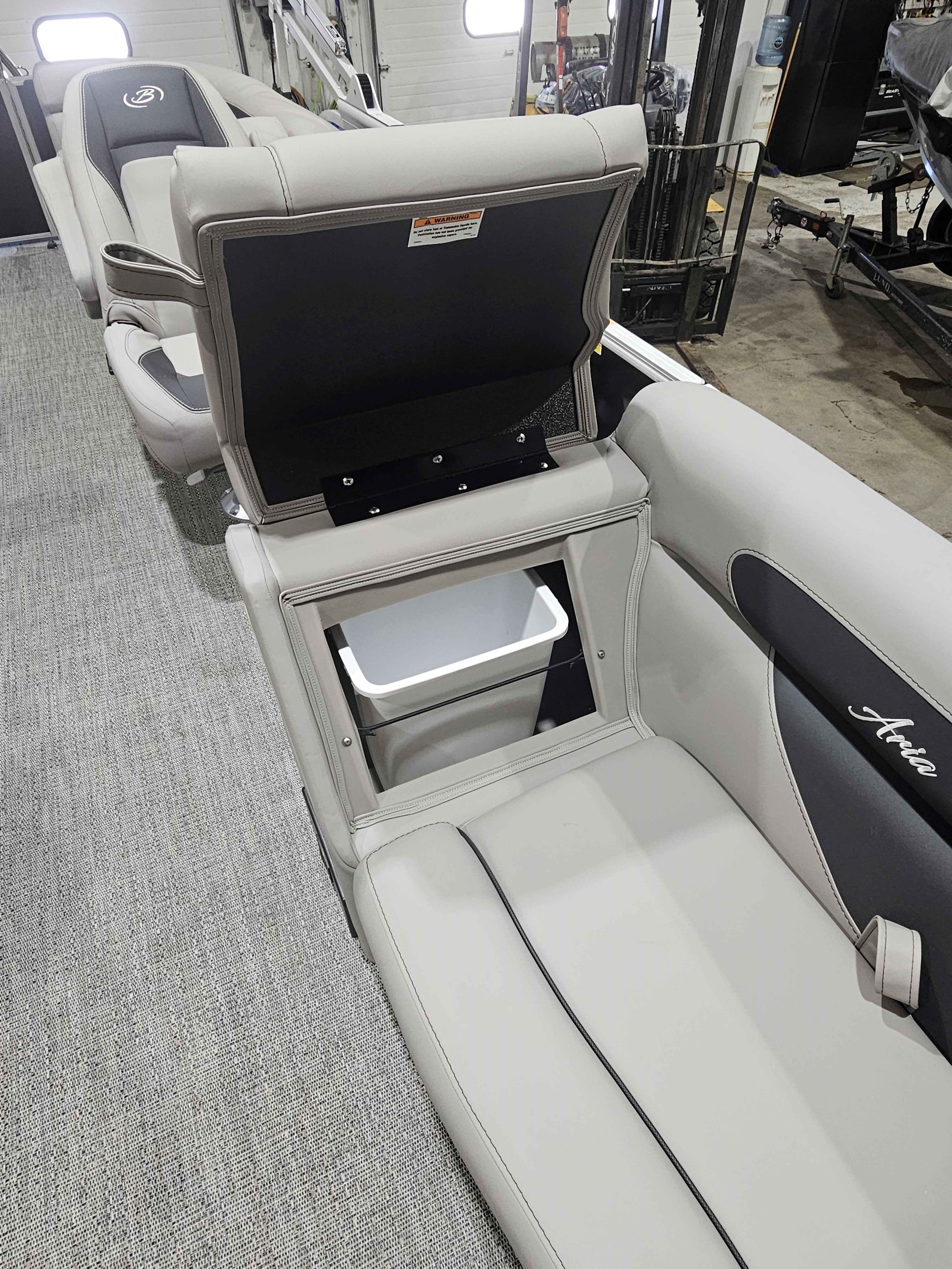 boat-carouselImage-image