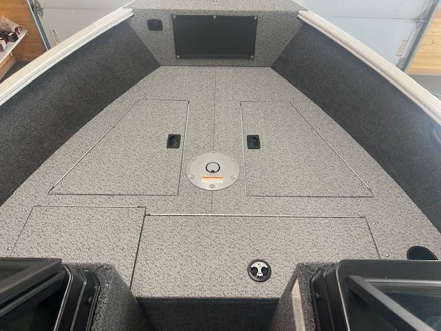 boat-carouselImage-image