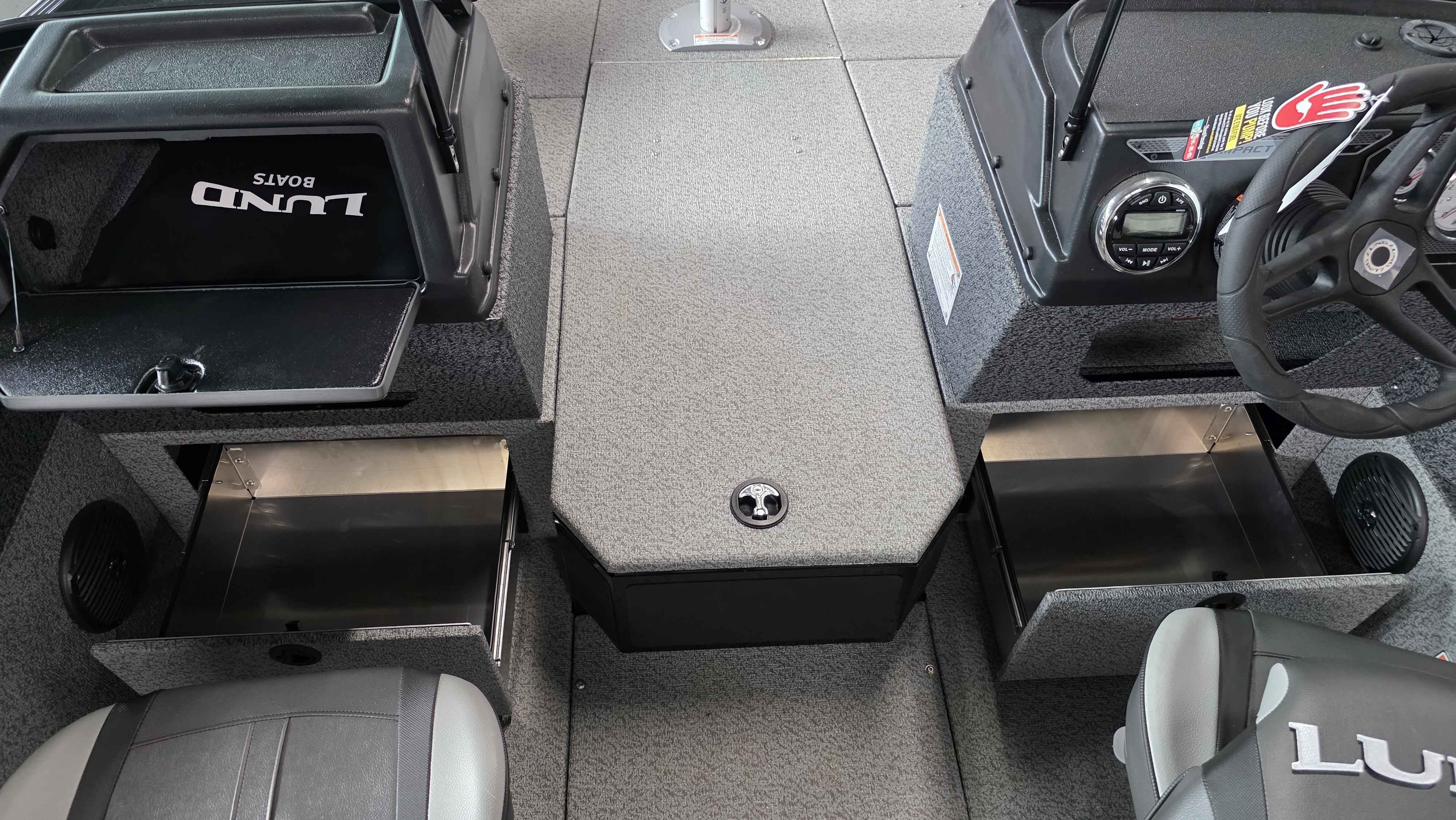 boat-carouselImage-image