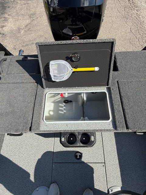 boat-carouselImage-image