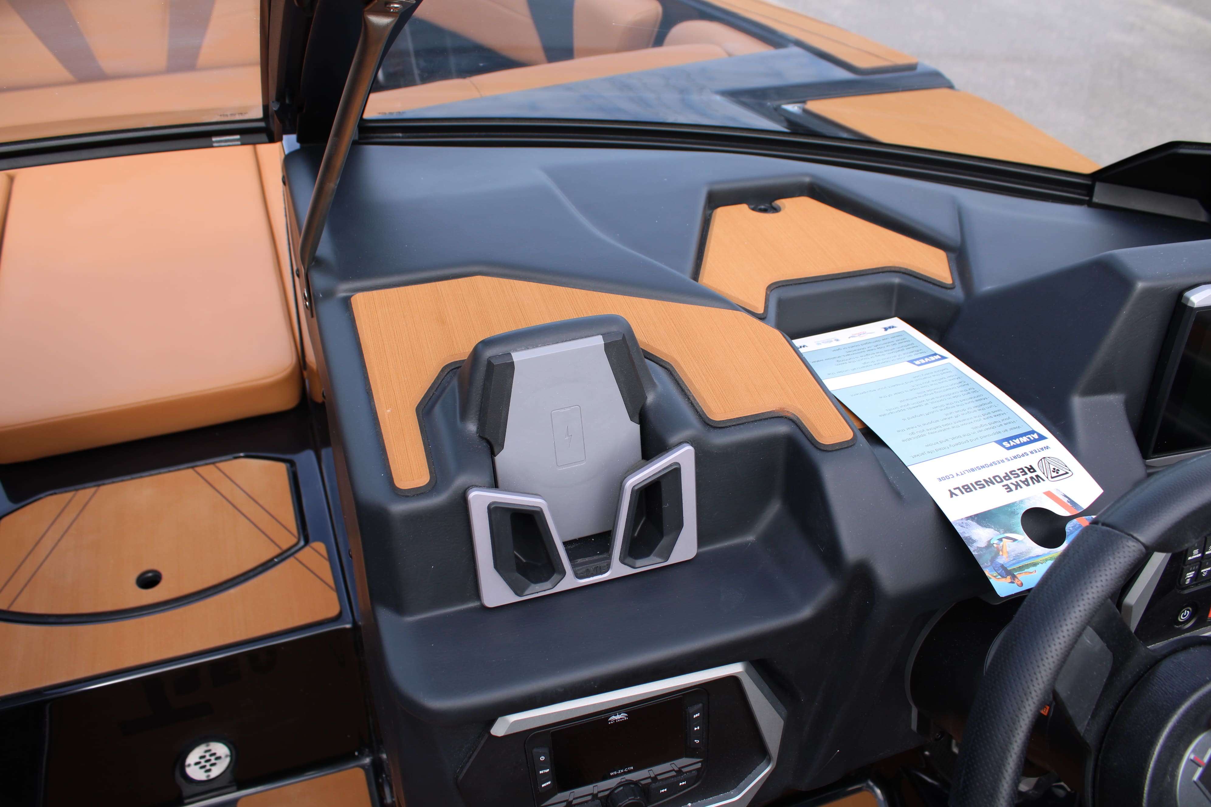 2026 Axis Wake Research Core Series T250-16