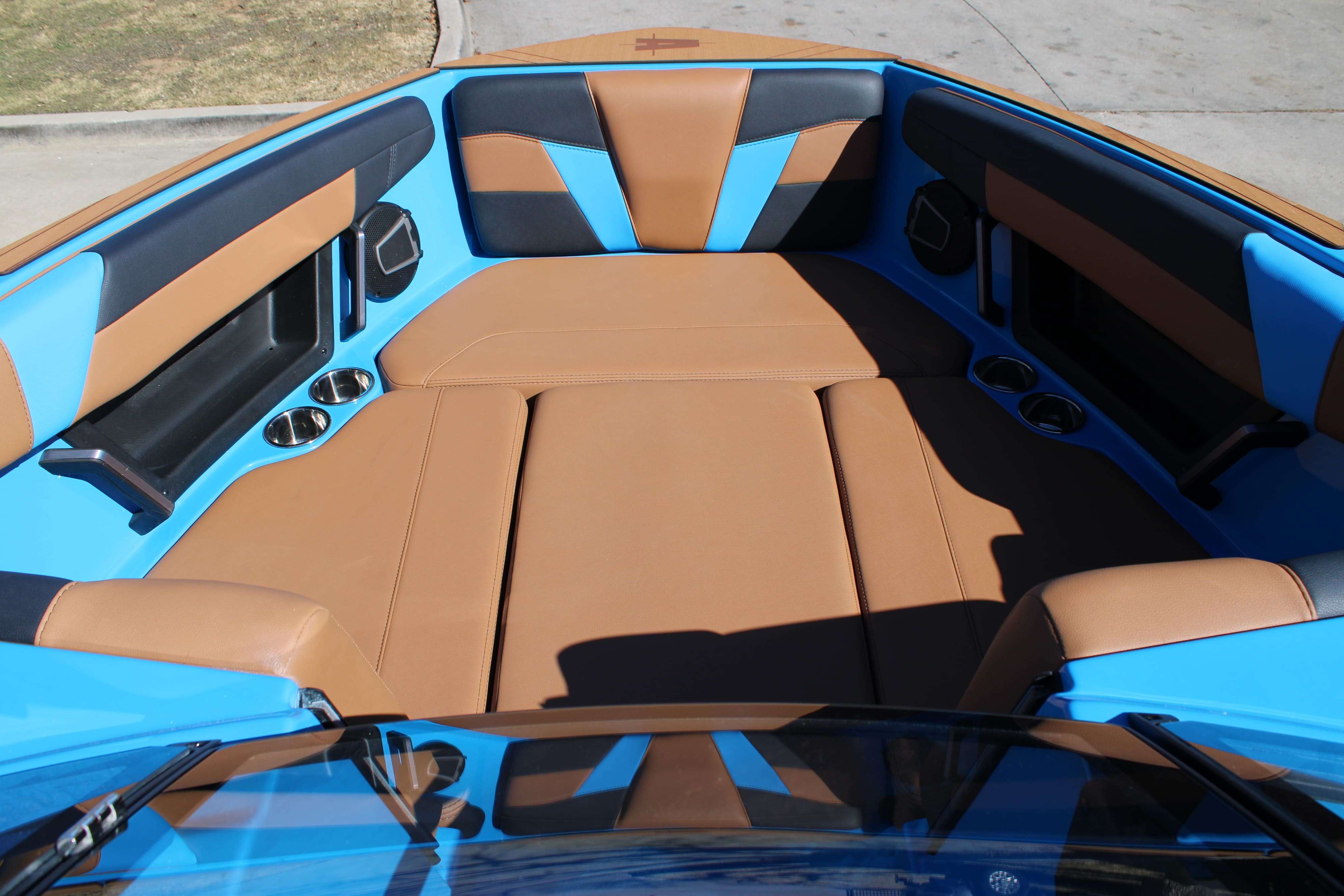 2026 Axis Wake Research Core Series T250-16