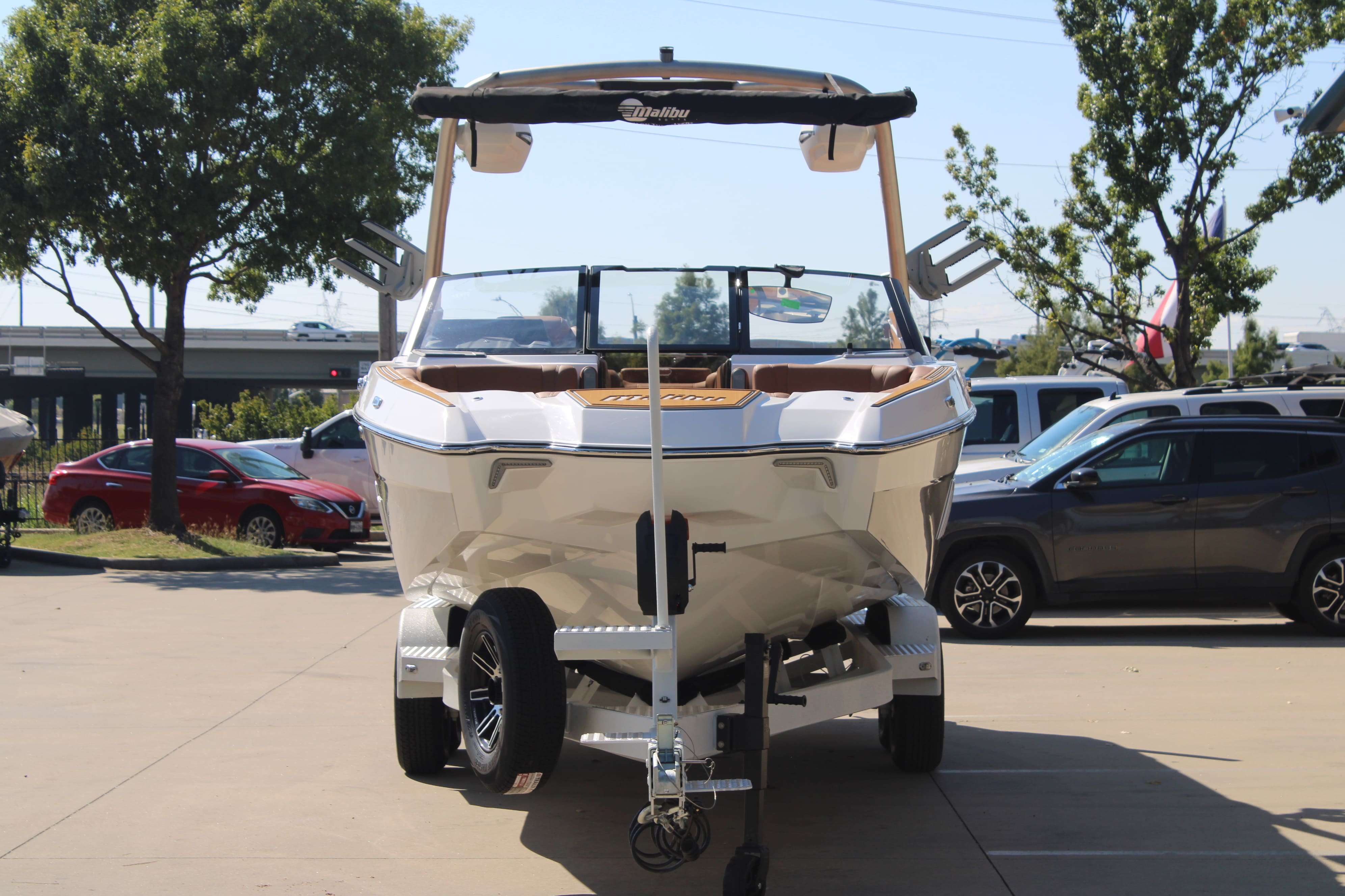 2026 Malibu Boats Wakesetter 24 MXZ-3