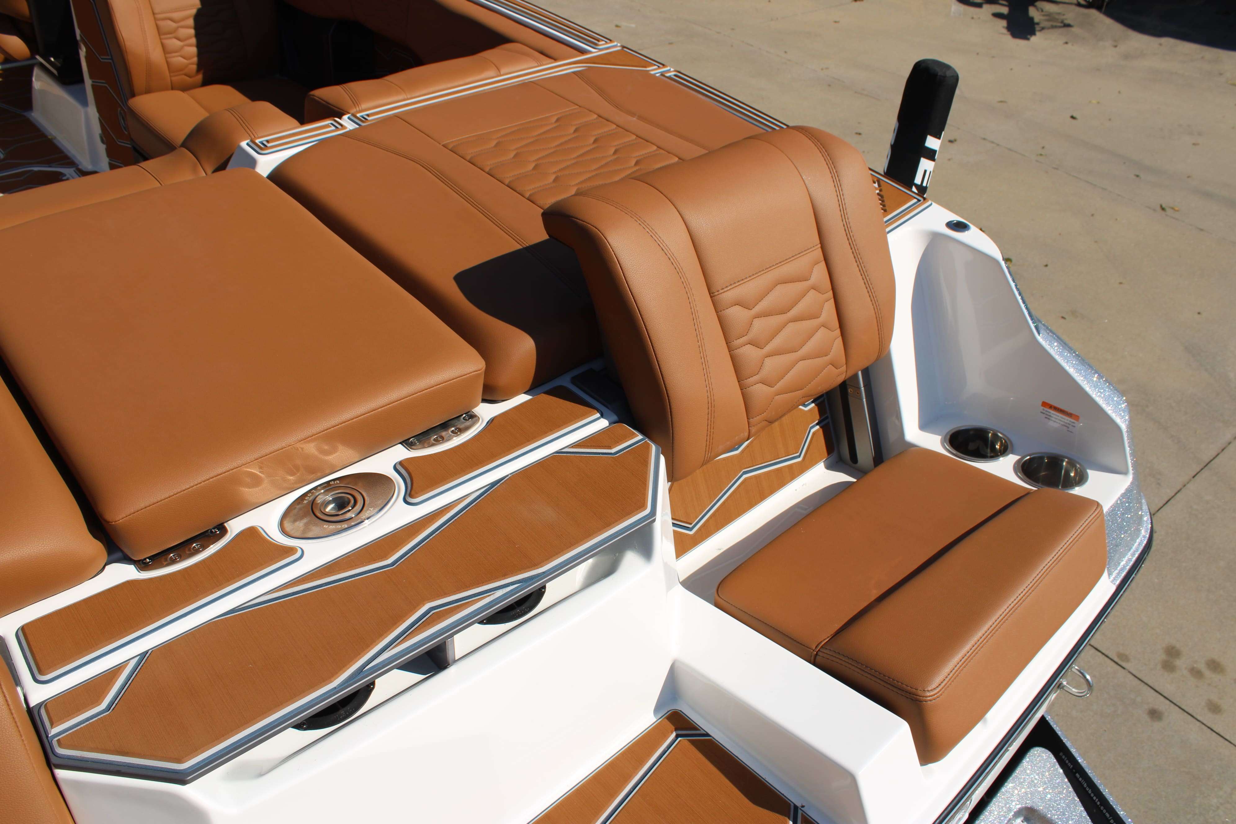 2026 Malibu Boats Wakesetter 24 MXZ-11