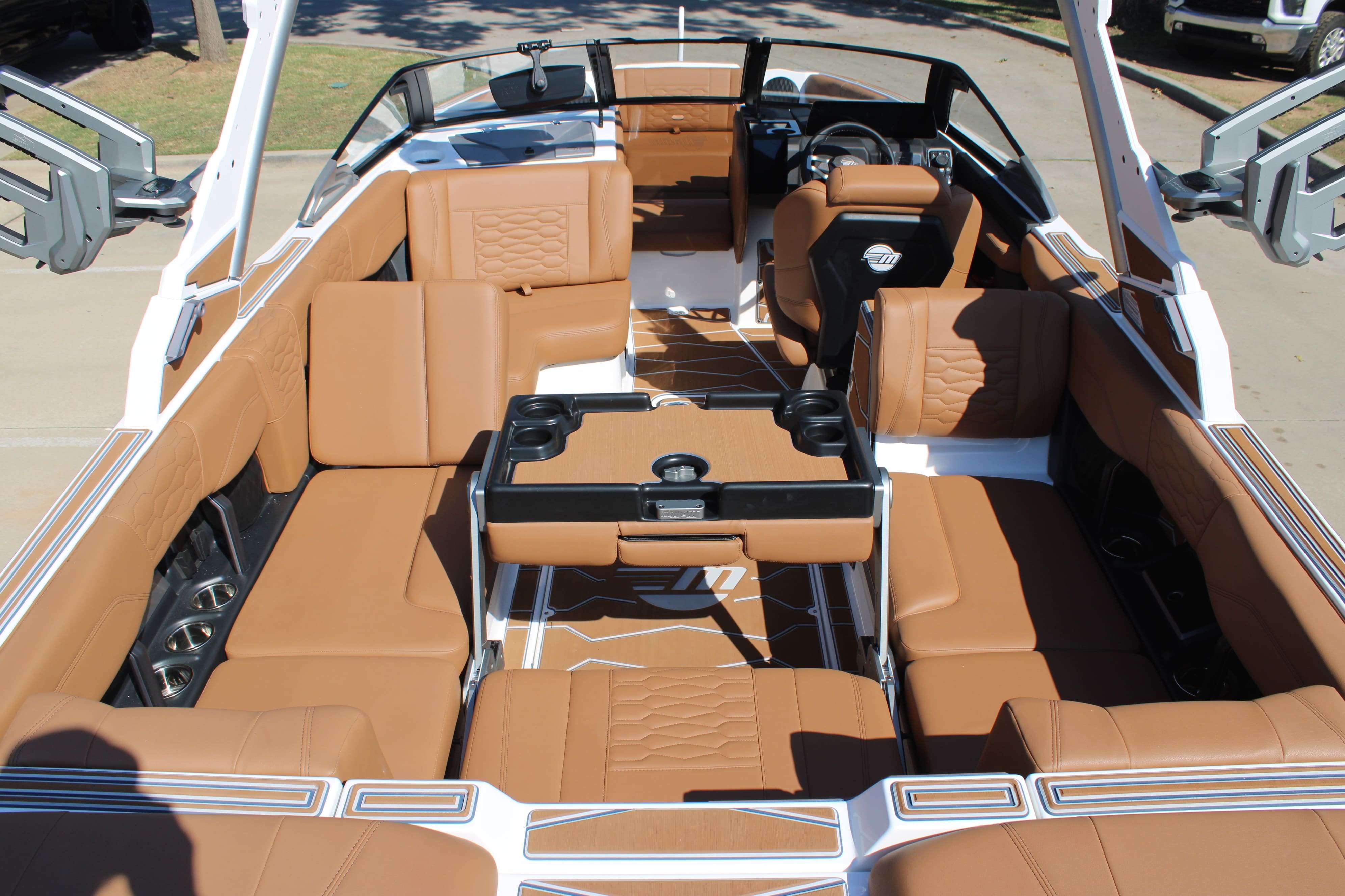 2026 Malibu Boats Wakesetter 24 MXZ-14