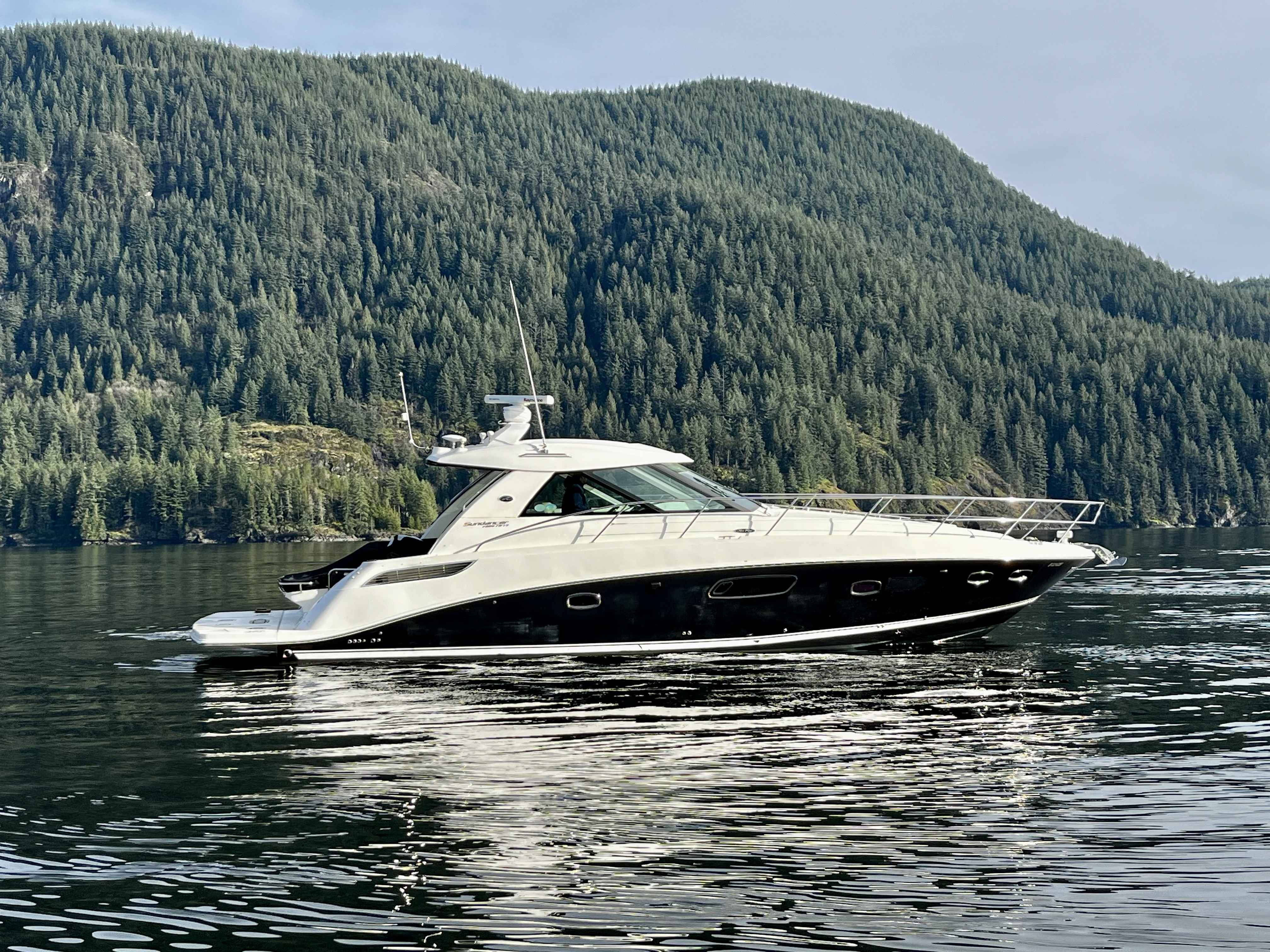 2012 Sea Ray 450 Sundancer