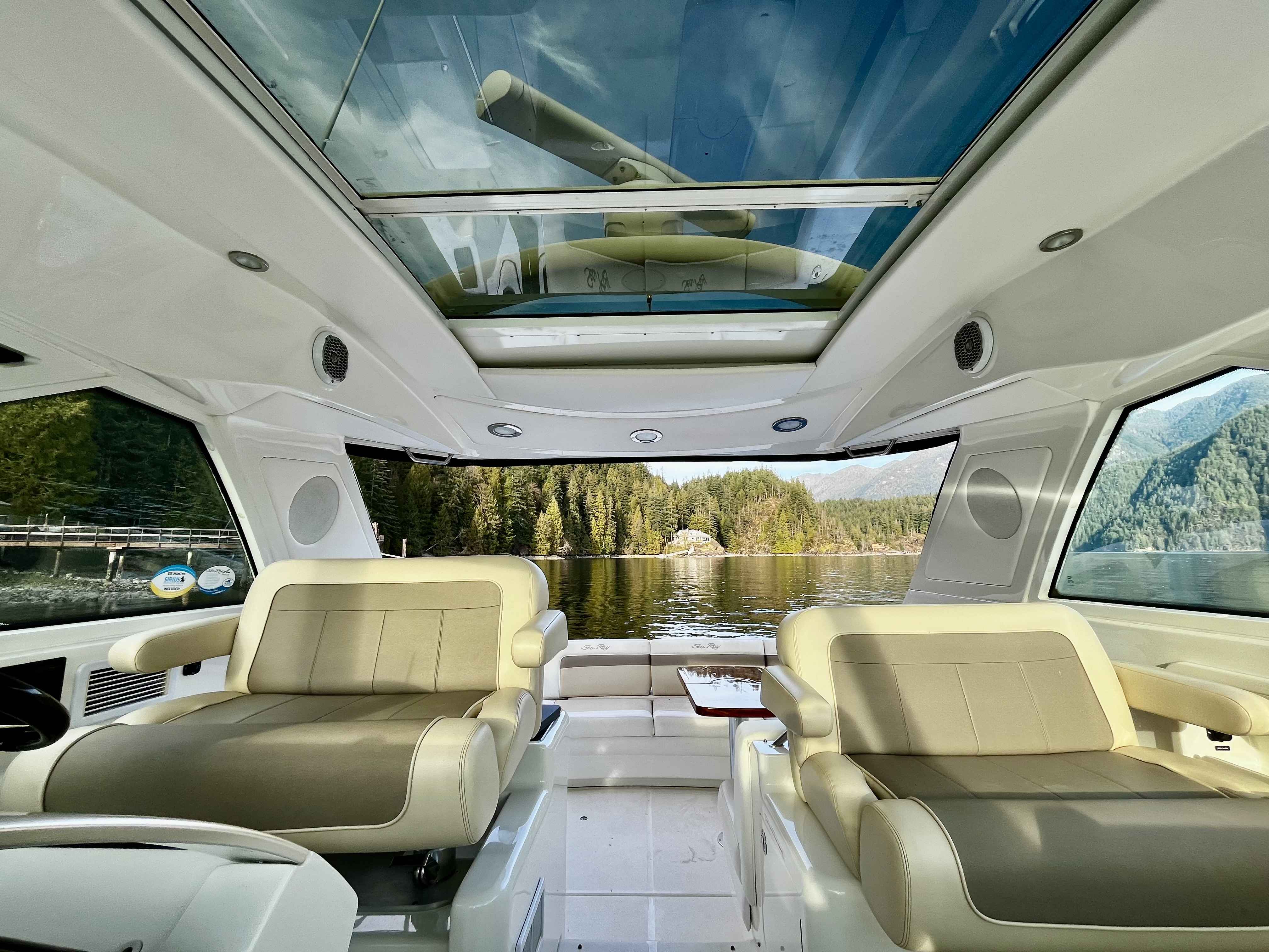 Pre-Owned 2012 Sea ray 450 Sundancer for Sale | Vancouver, BC | M&P Yacht Centre