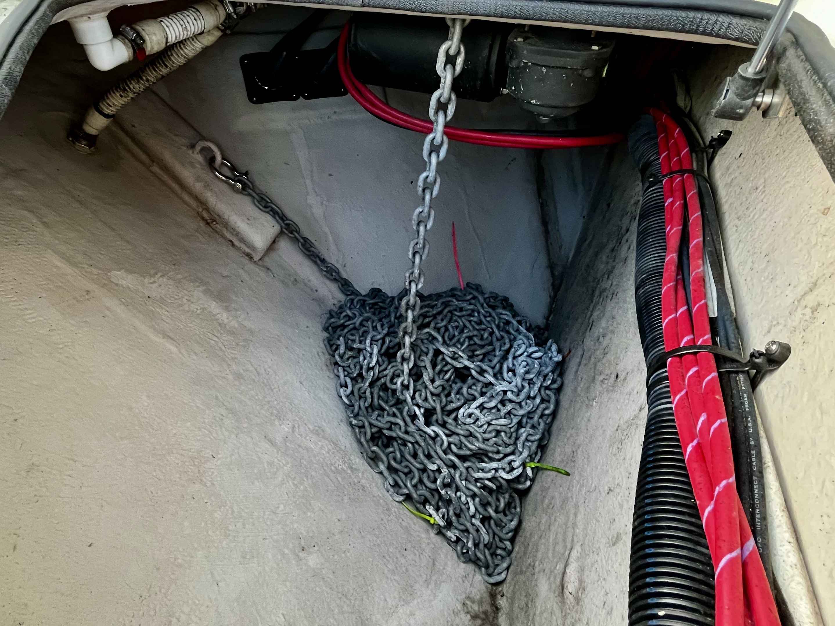 Pre-Owned 2012 Sea ray 450 Sundancer for Sale | Vancouver, BC | M&P Yacht Centre