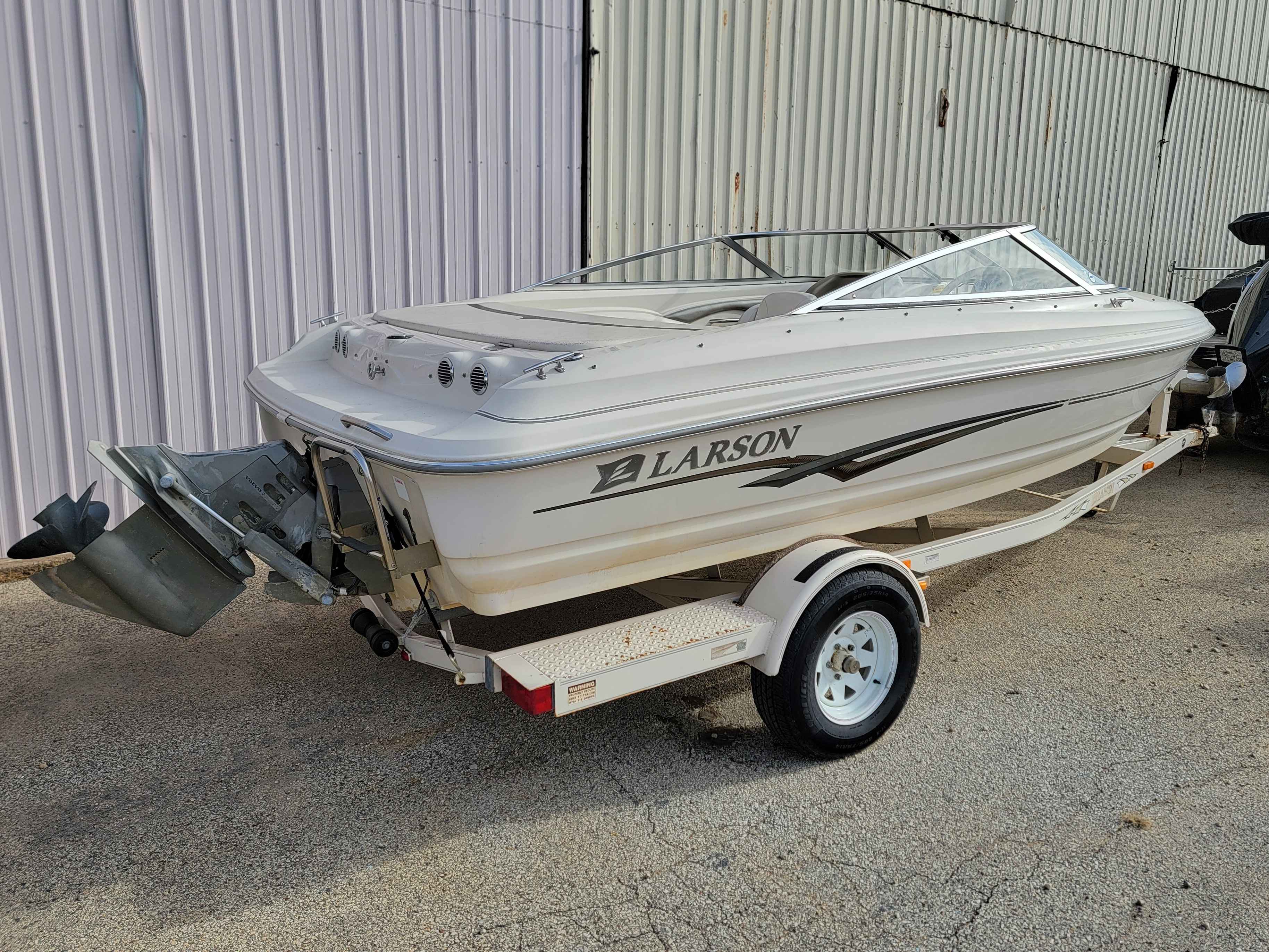 boat-carouselImage-image