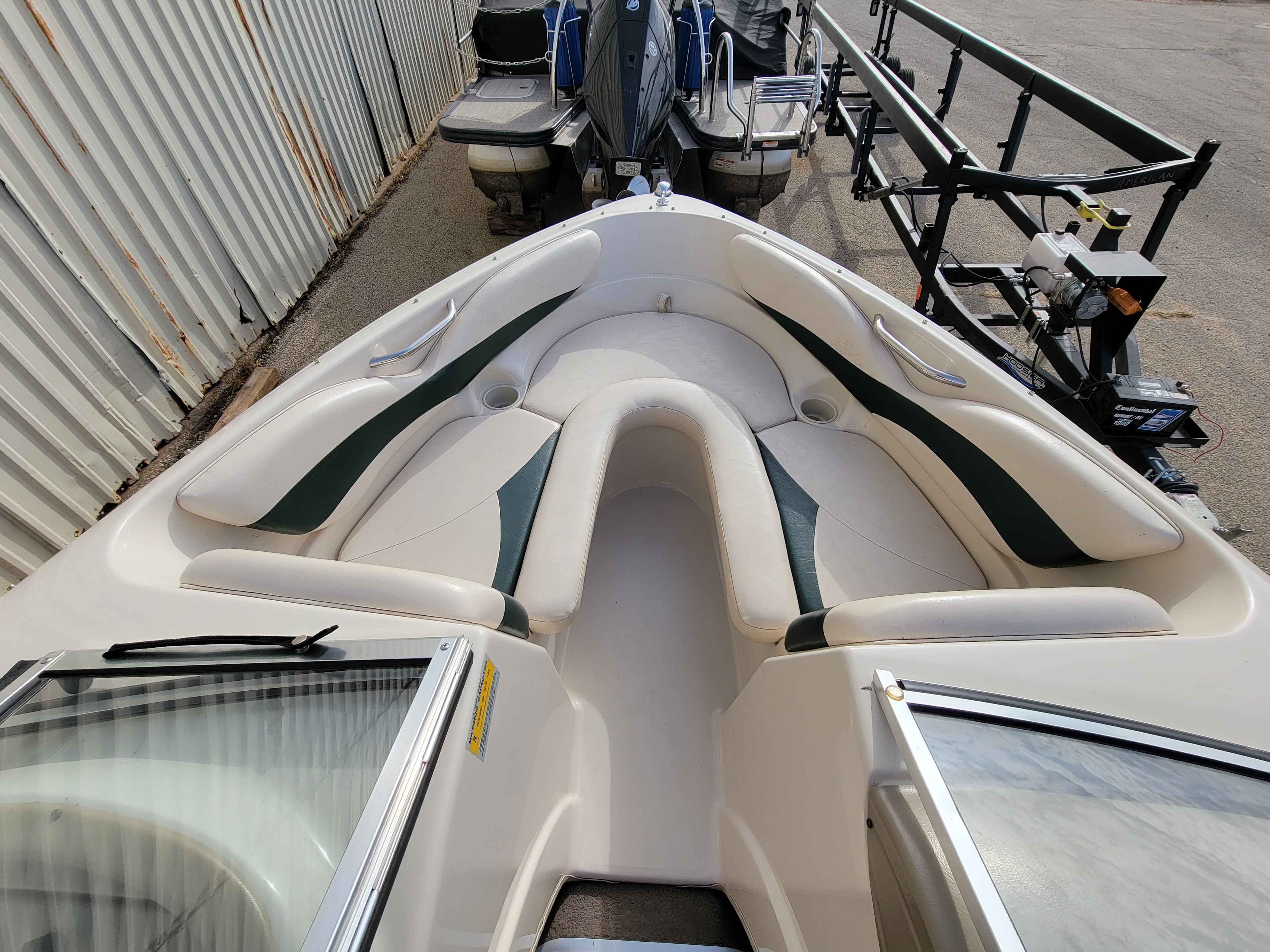 boat-carouselImage-image