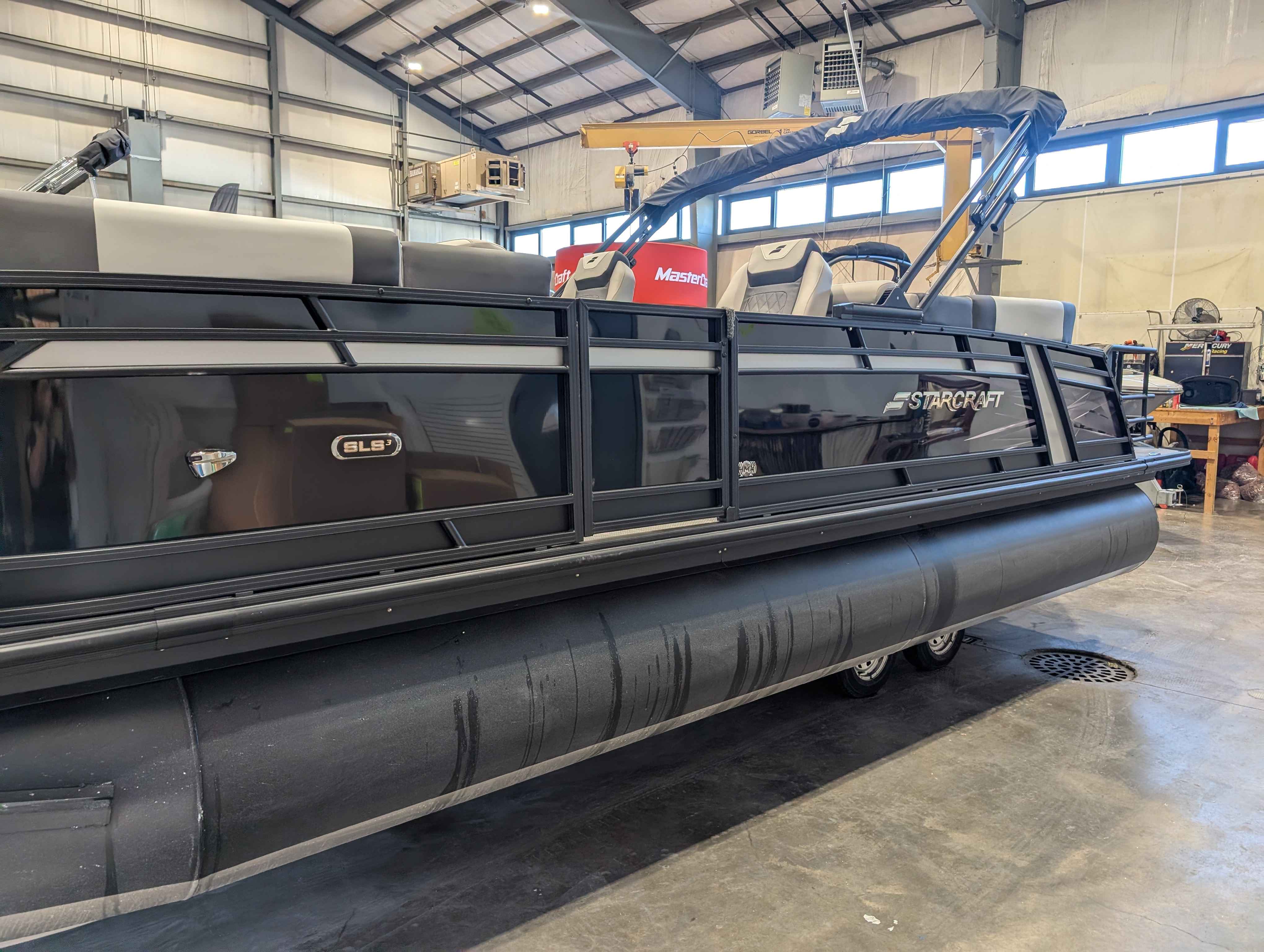 boat-carouselImage-image