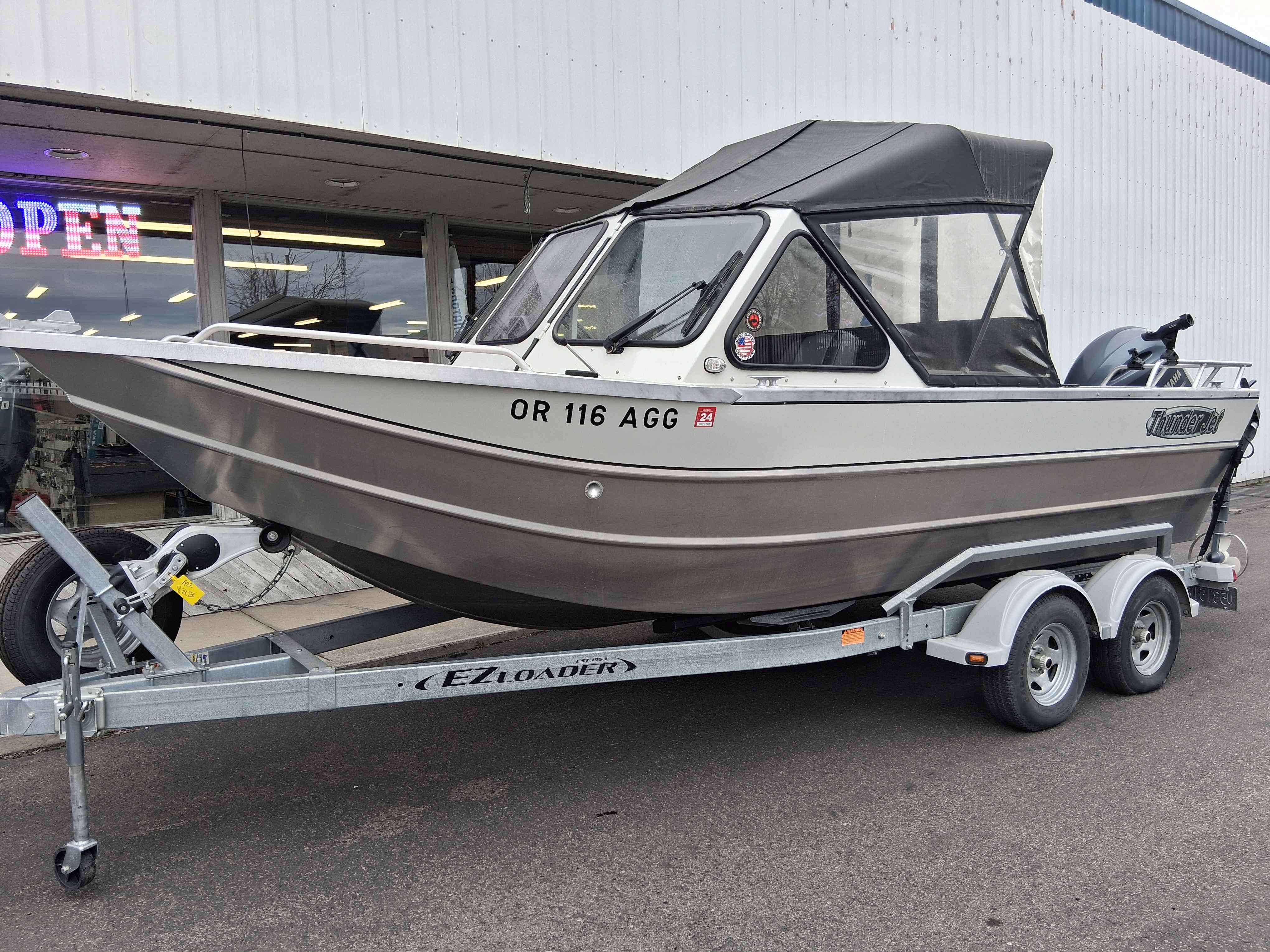   2015 Thunderjet Luxor-2