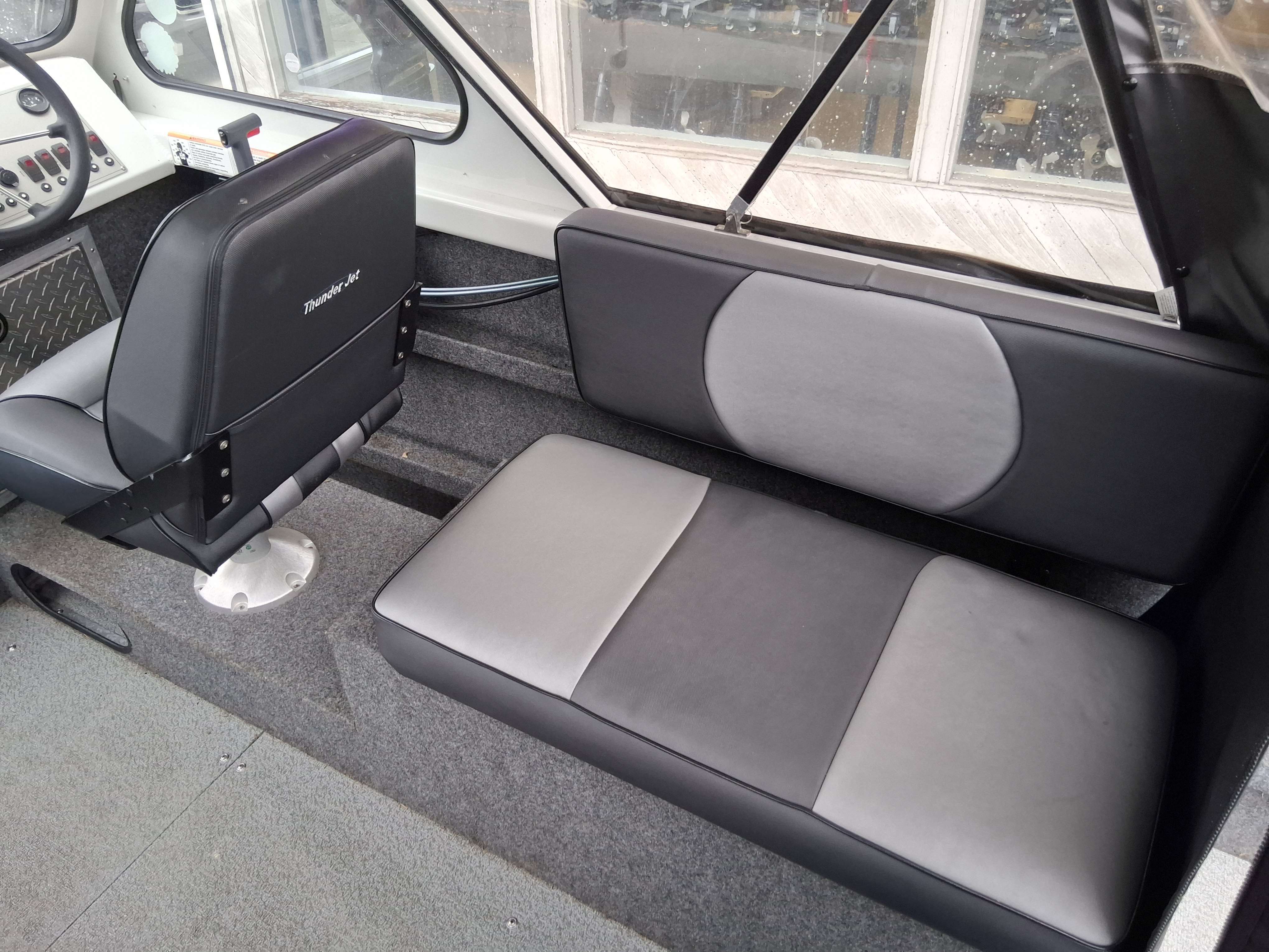   2015 Thunderjet Luxor-15