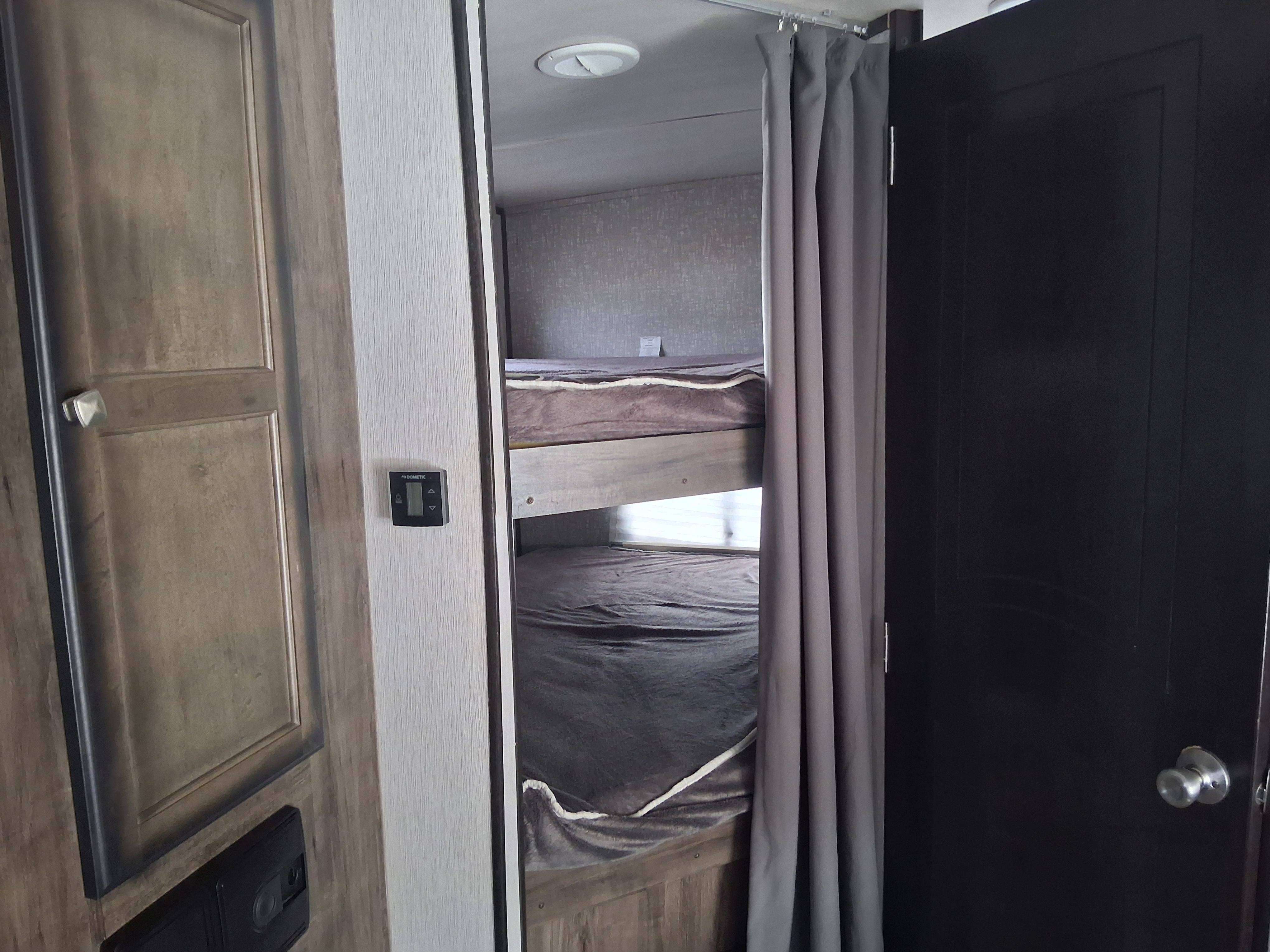   2019 Heartland Mallard IDM26-13