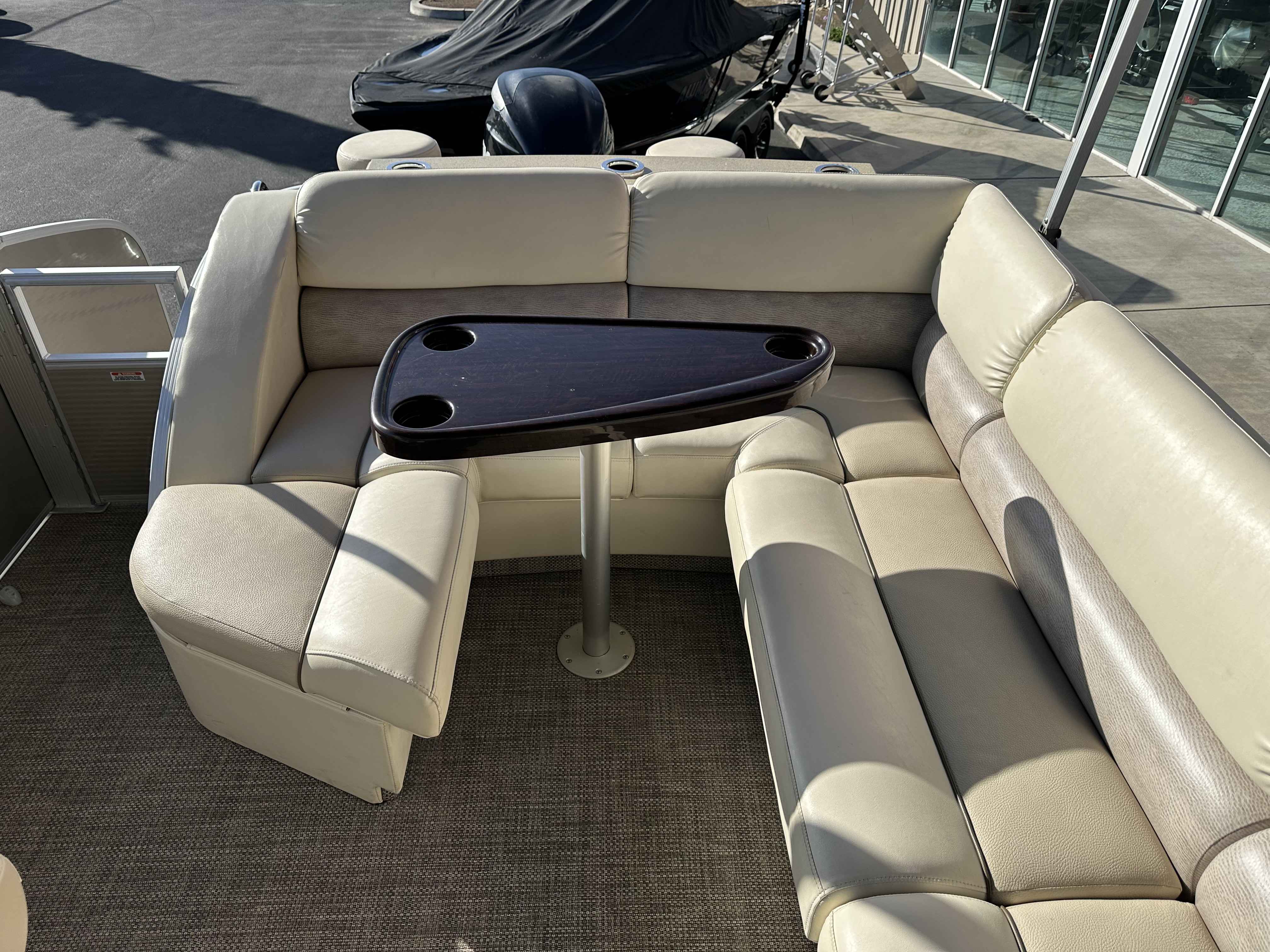 2013 Bennington 2550 RCL ESP-10