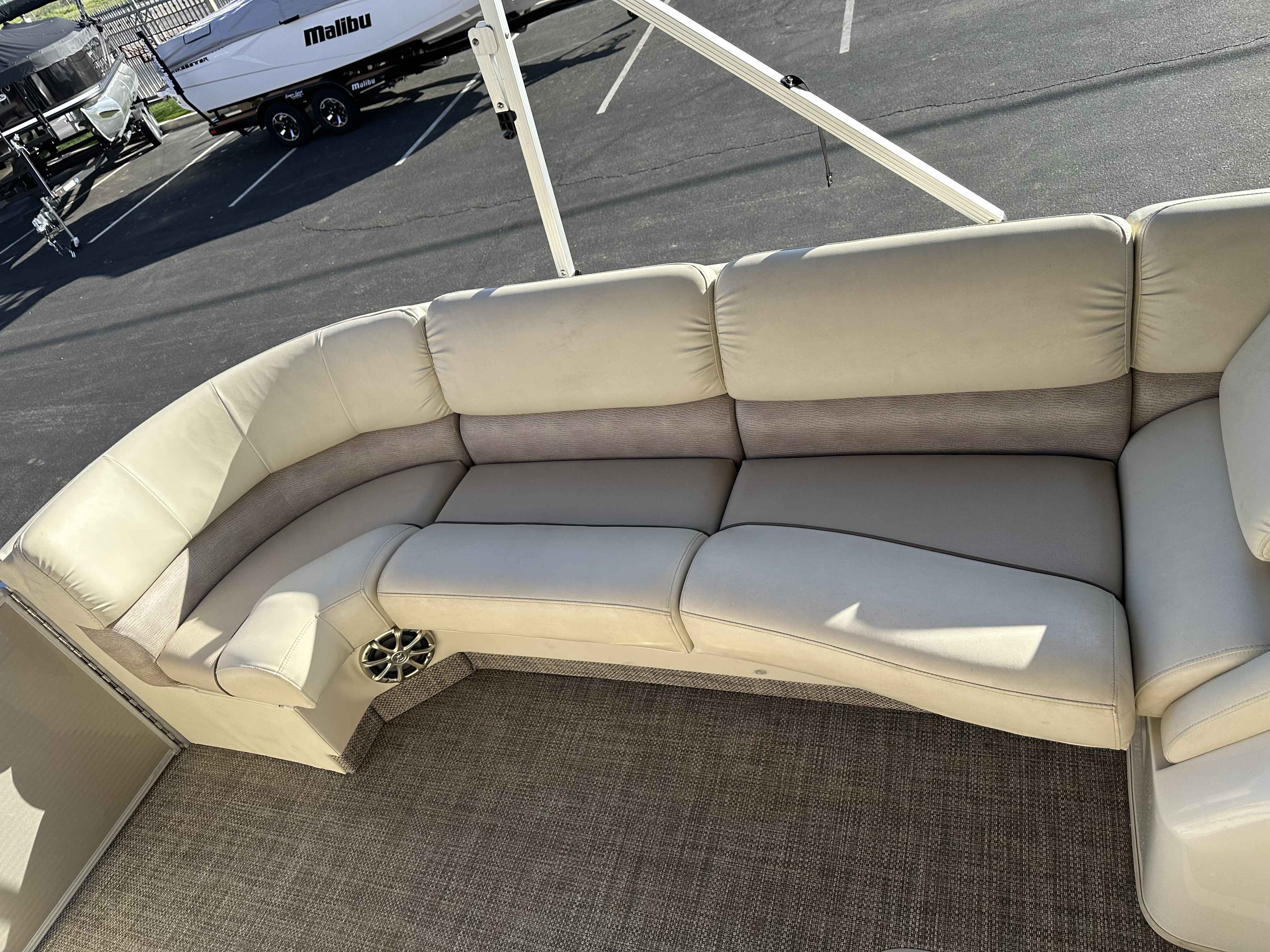 2013 Bennington 2550 RCL ESP-12