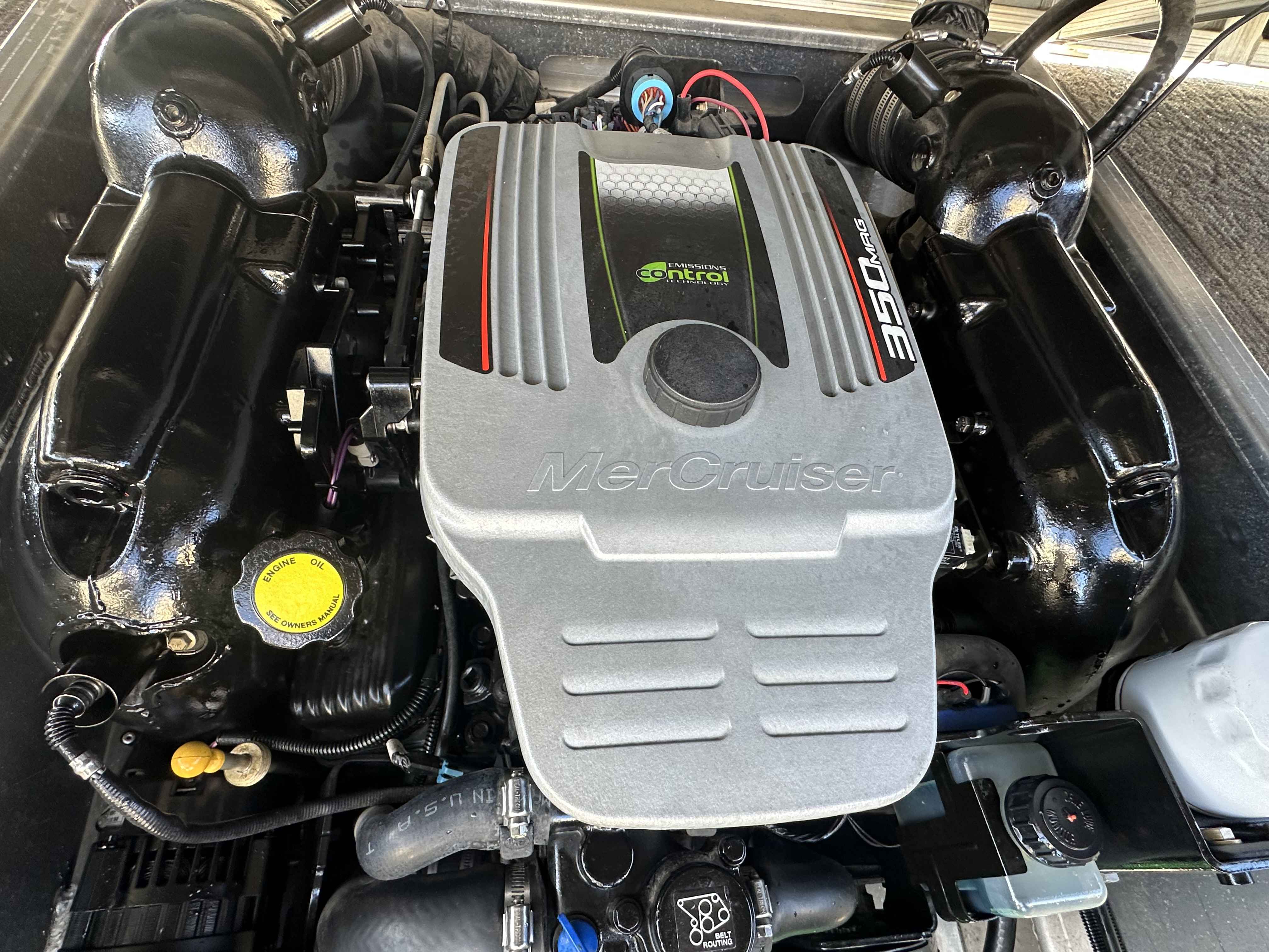 2014 Bennington 25753QCWIODR Q25-16