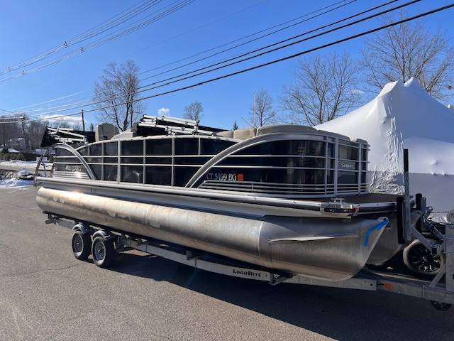 2015 Godfrey Sanpan 2500-3