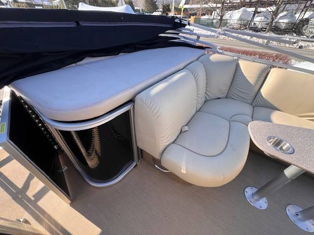 2015 Godfrey Sanpan 2500-12