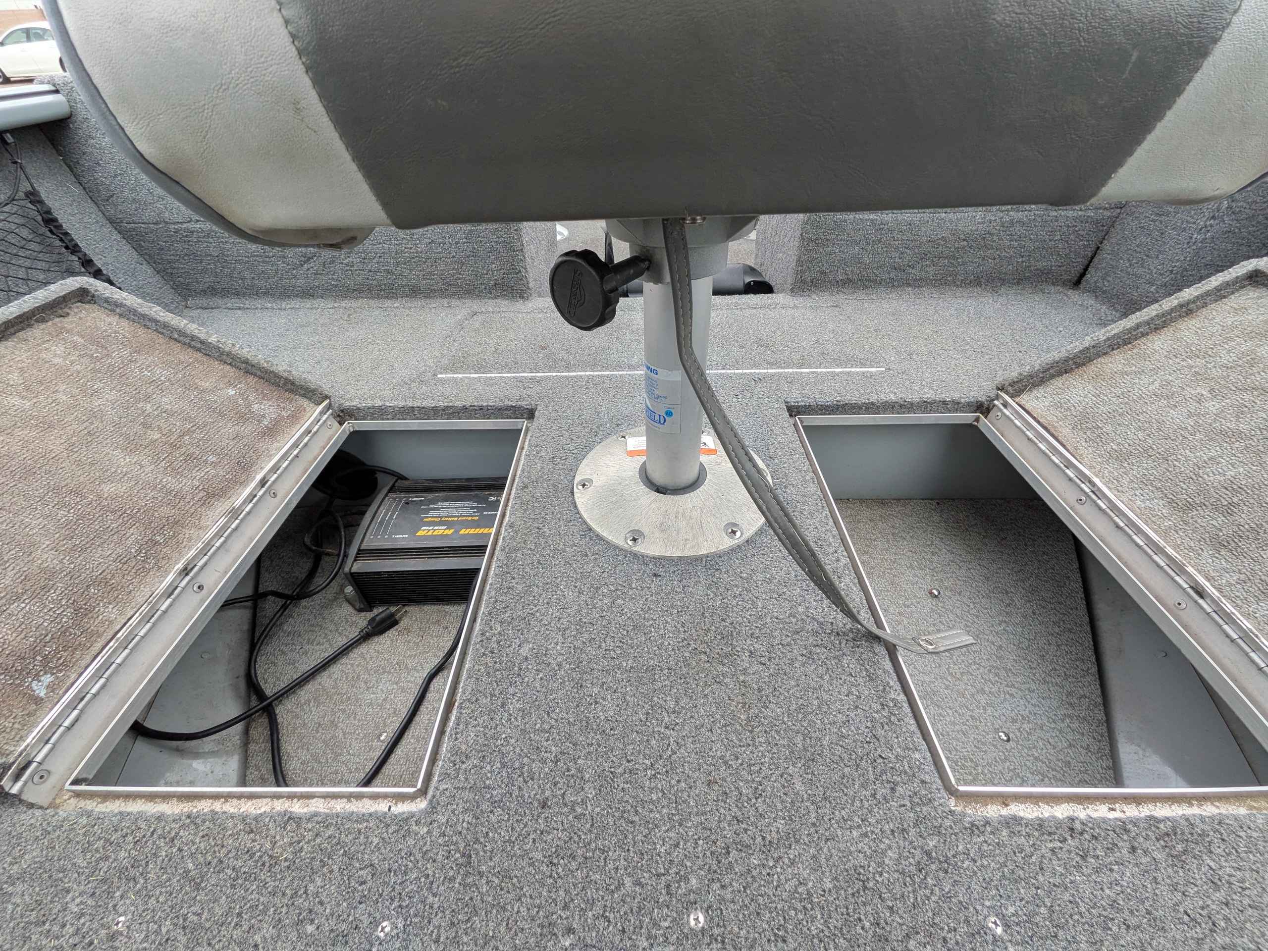 boat-carouselImage-image