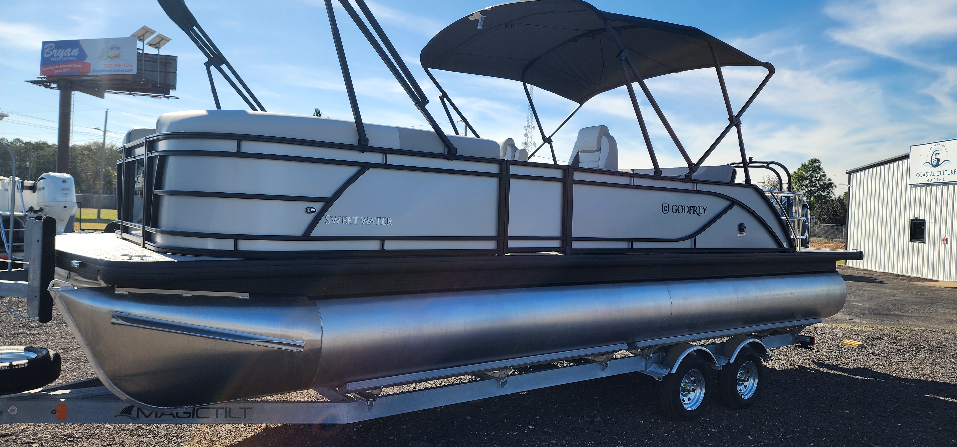 2026 Godfrey pontoons Sweetwater Lounge 2286 SFLC
