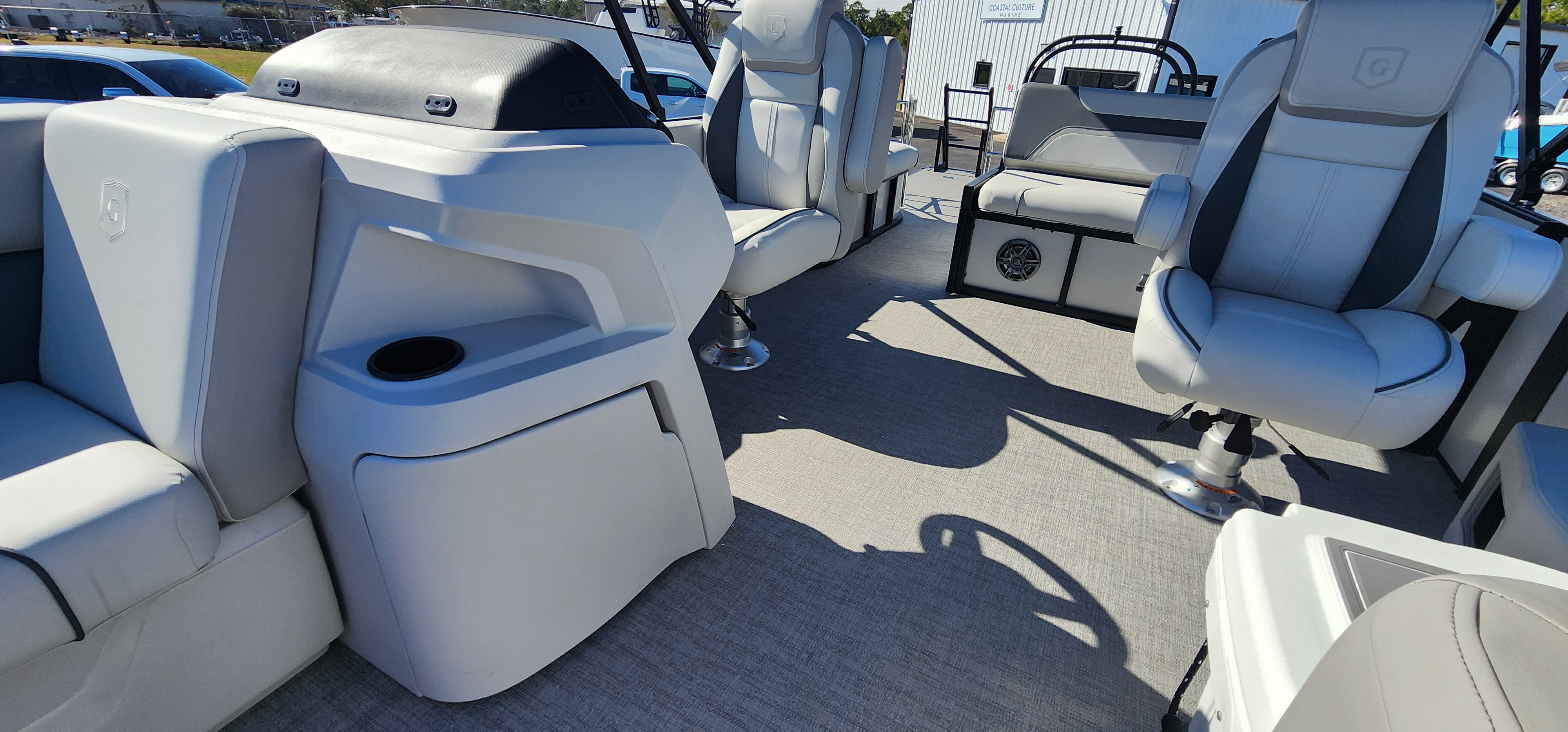 2026 Godfrey pontoons Sweetwater Lounge 2286 SFLC