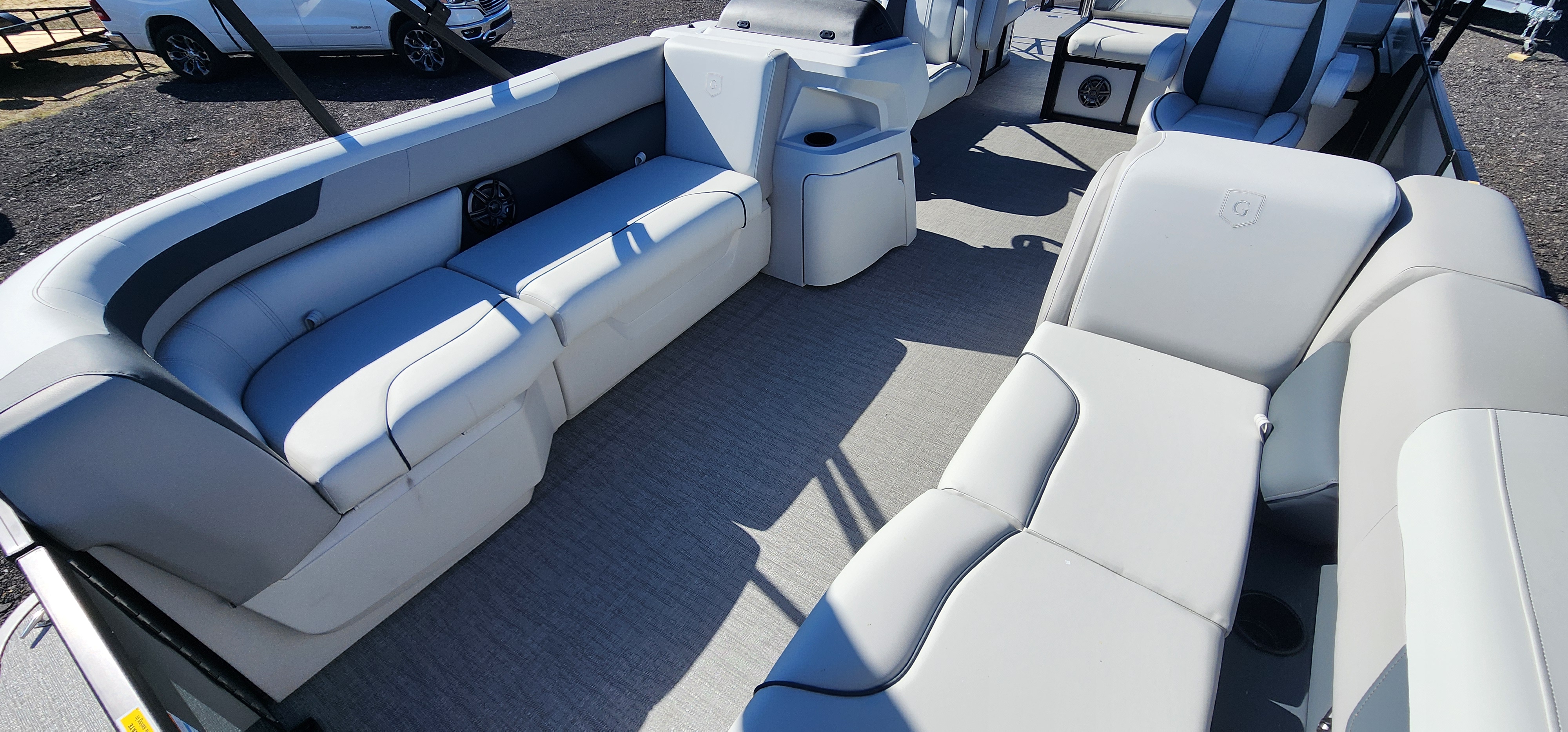 2026 Godfrey pontoons Sweetwater Lounge 2286 SFLC