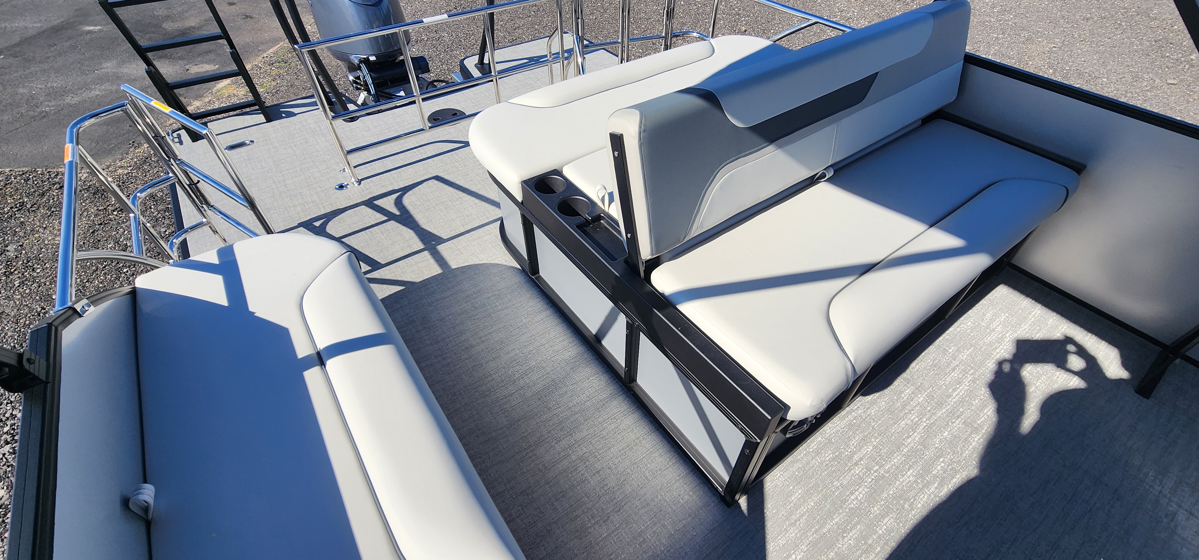 2026 Godfrey pontoons Sweetwater Lounge 2286 SFLC