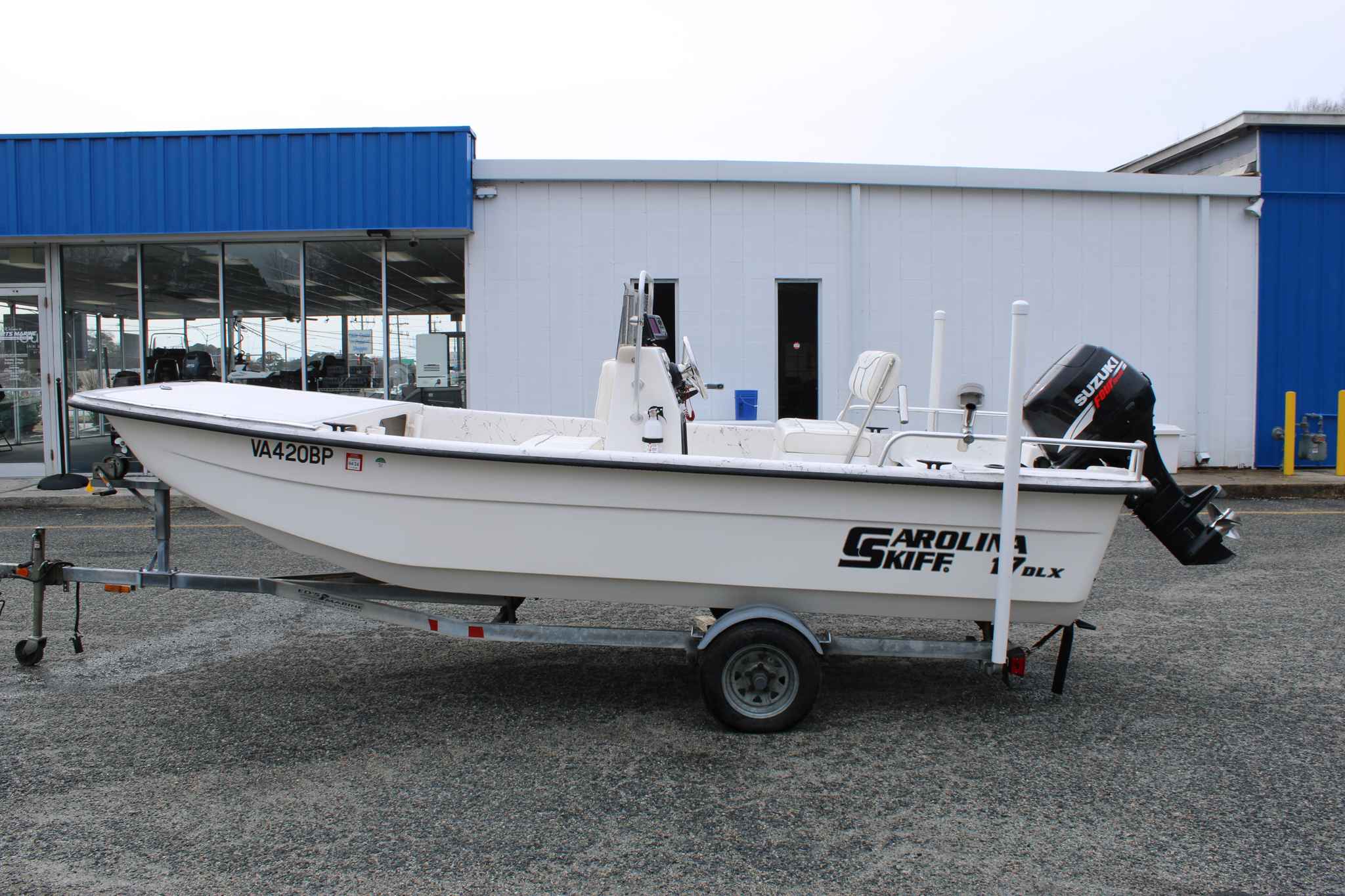 2009 Carolina skiff 17DLX