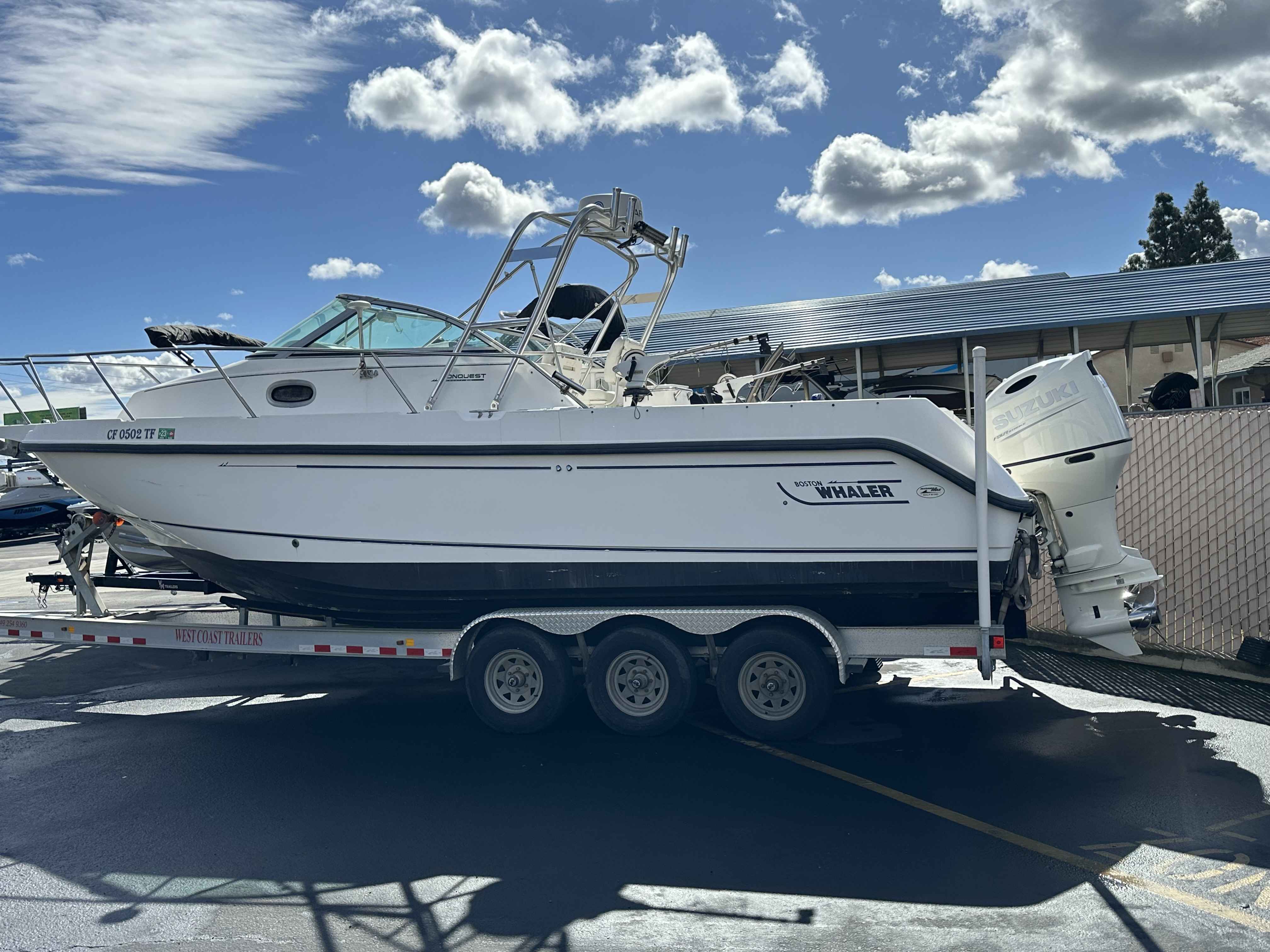 2001 Boston whaler 26 Conquest
