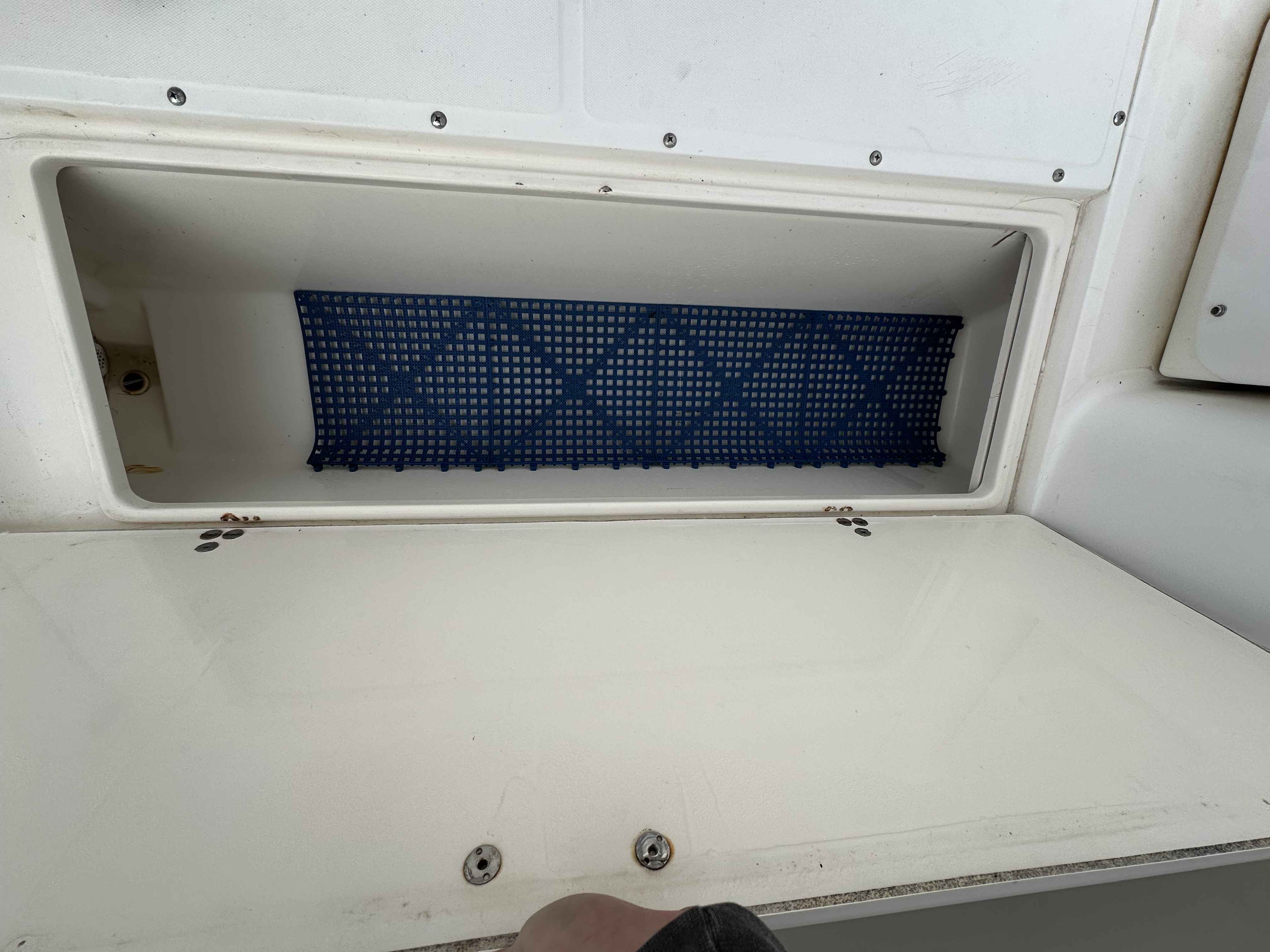 2001 Boston whaler 26 Conquest-7