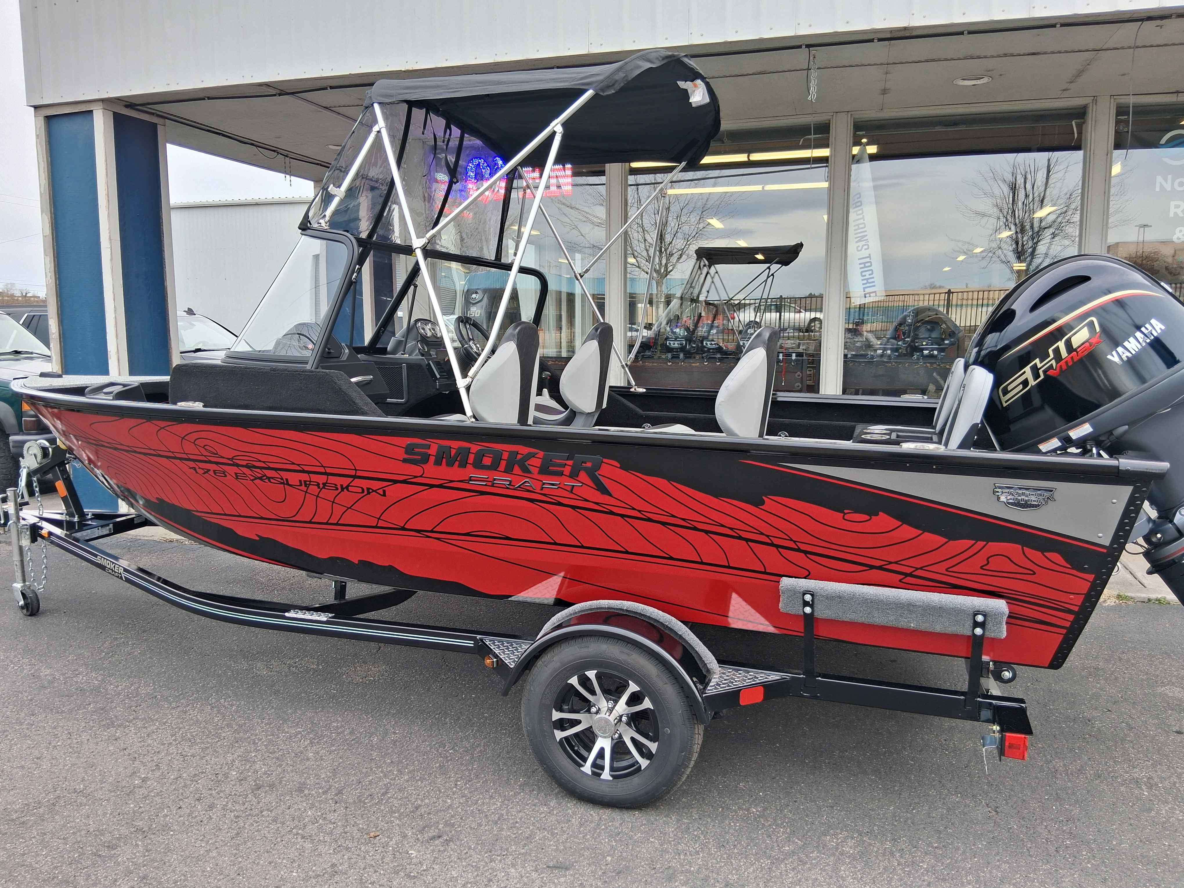   2025 Smokercraft Excursion 176 DC Contour Edition-3