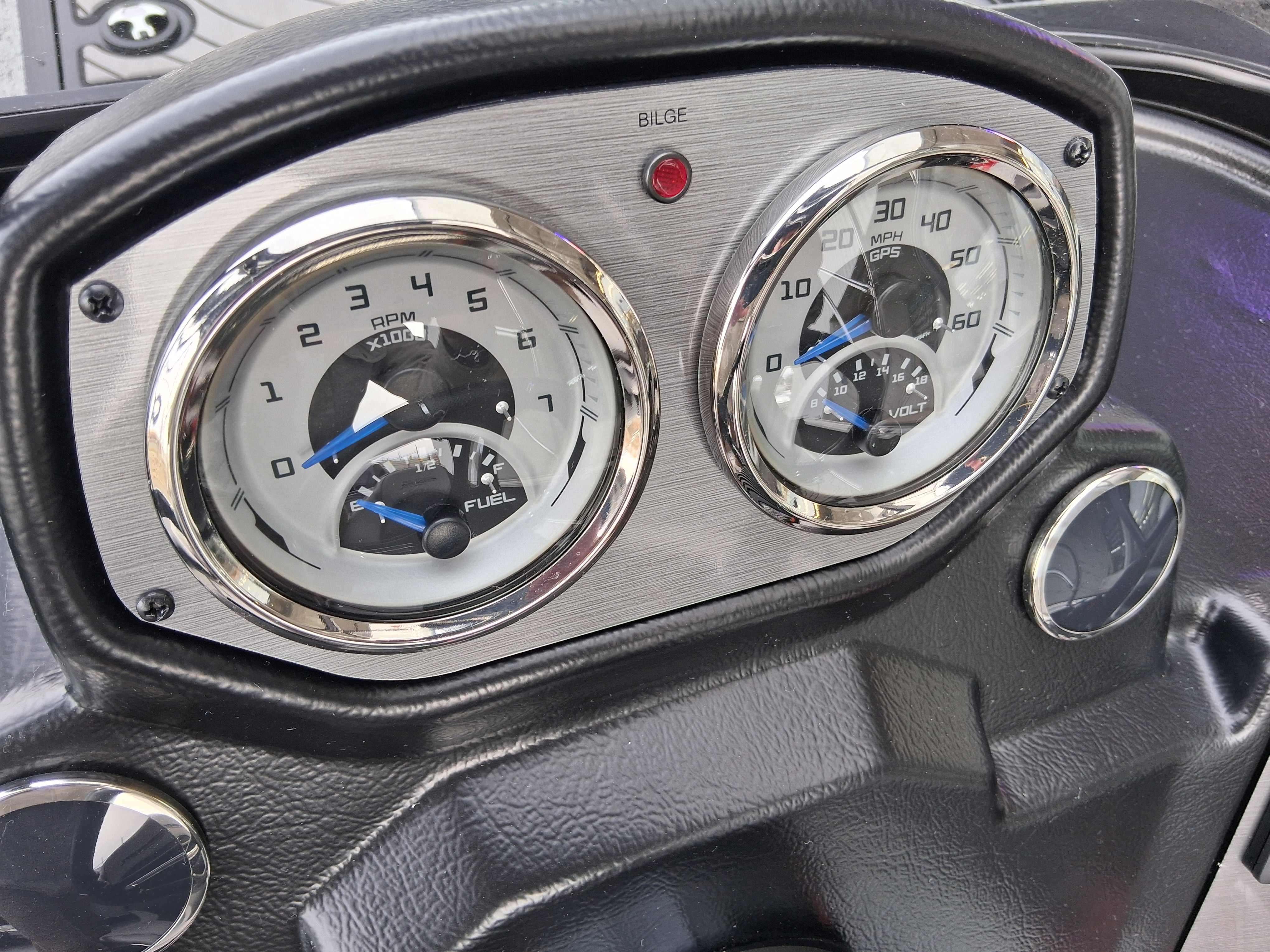   2025 Smokercraft Excursion 176 DC Contour Edition-16