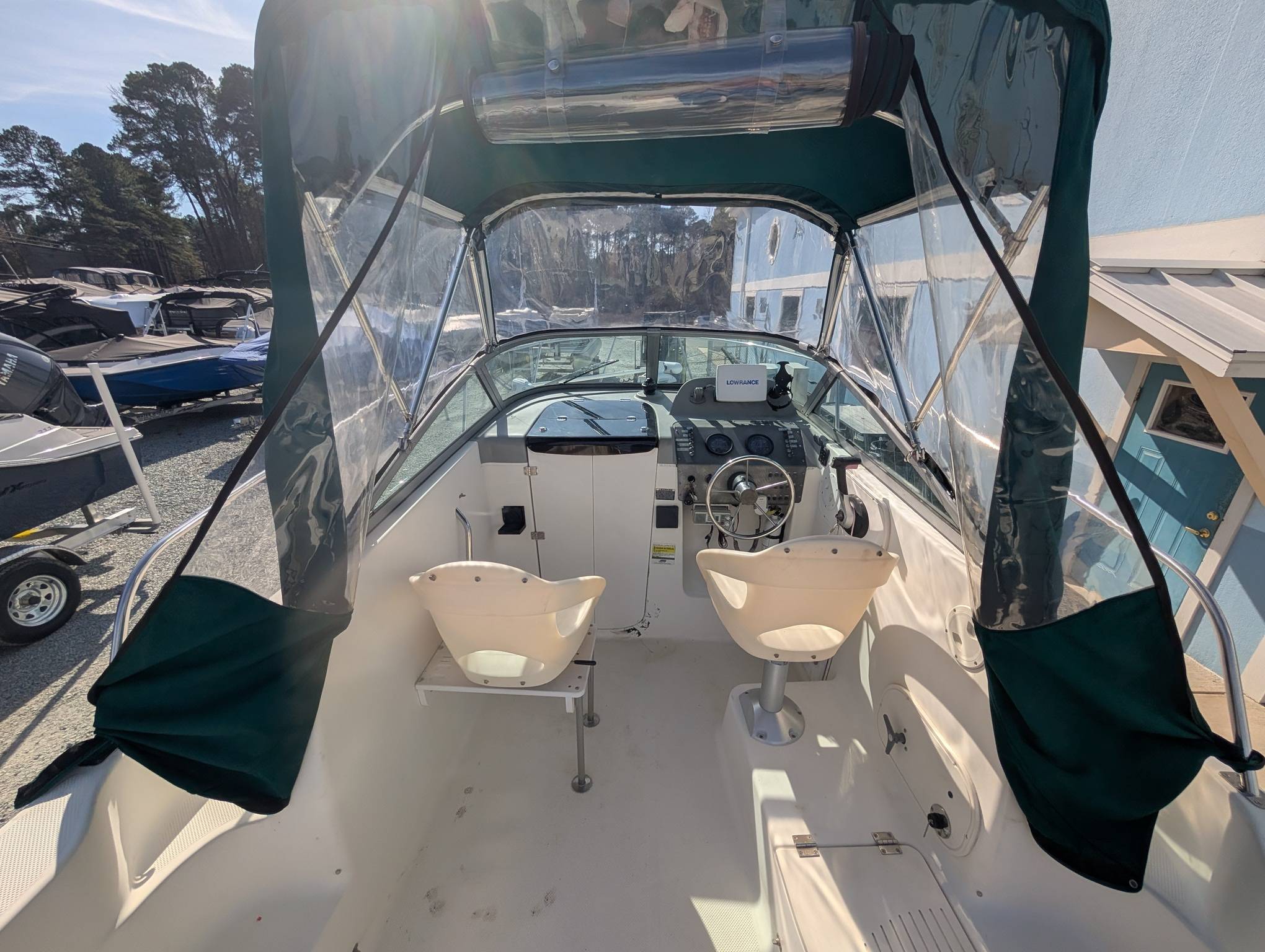 2005 2005 bayliner Trophy Pro 2002 WA-12