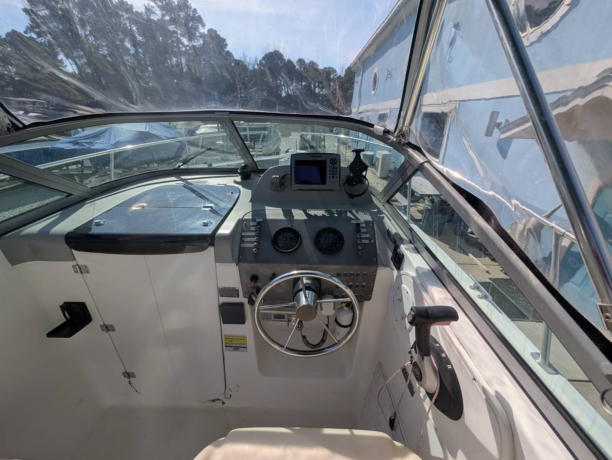 2005 2005 bayliner Trophy Pro 2002 WA-13