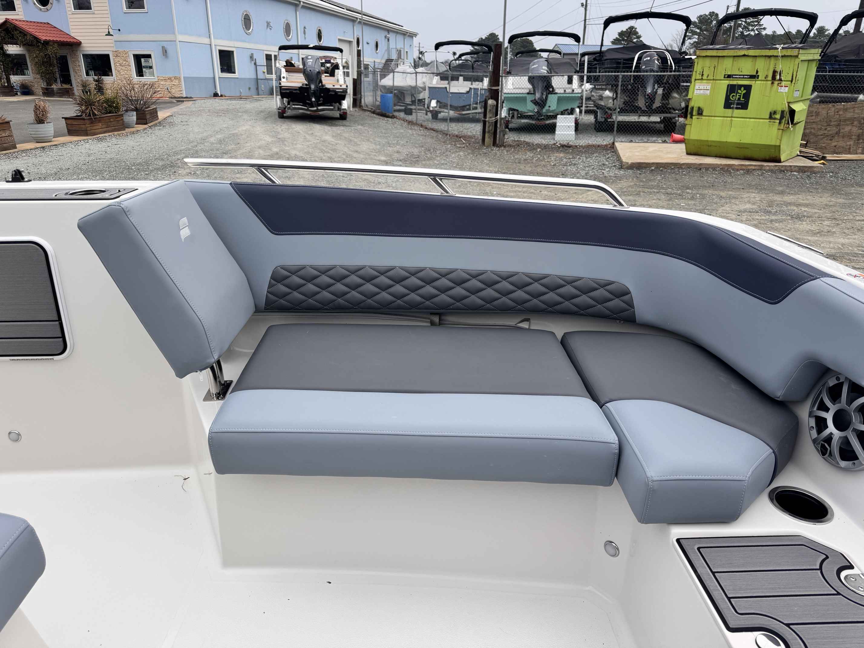 2026 Starcraft SVX 211 CC-4