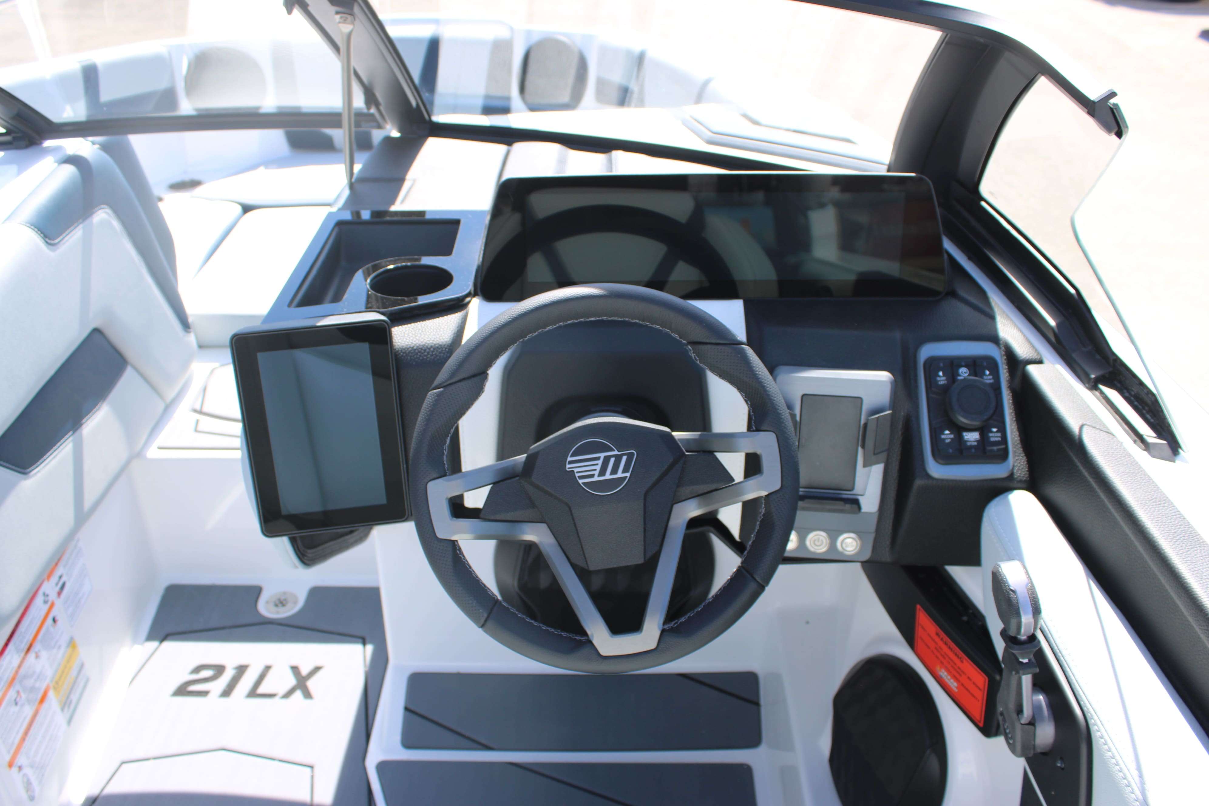 2026 Malibu Boats Wakesetter 21 LX-14