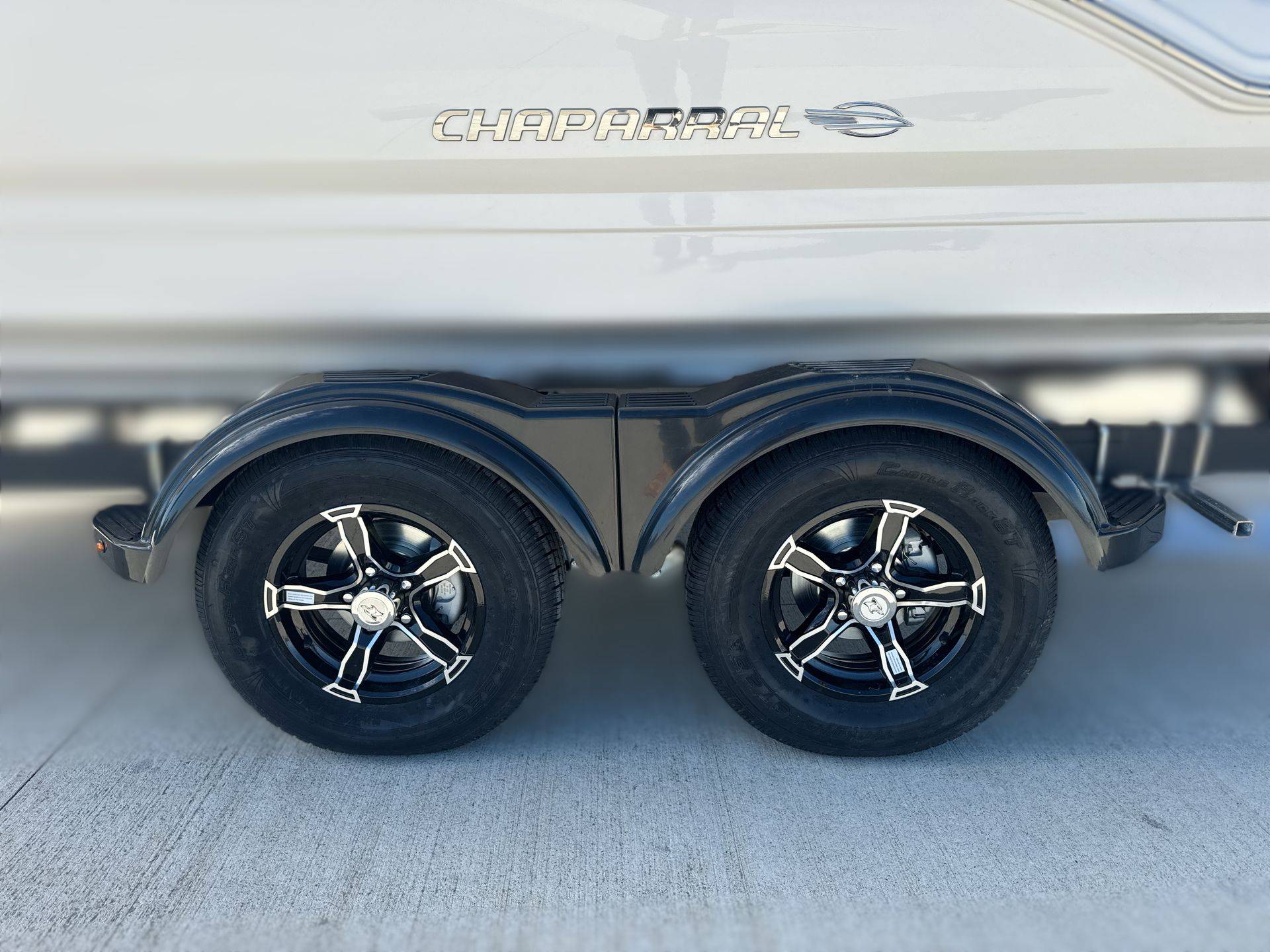 2026 Chaparral 23 SSi-5