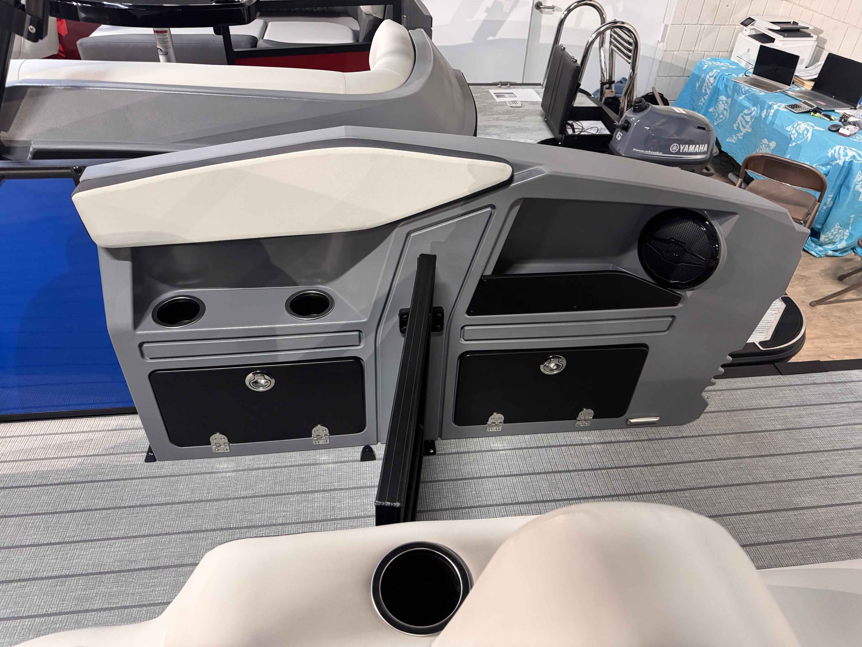 2026 Sylvan R-22 CLZ DH-8